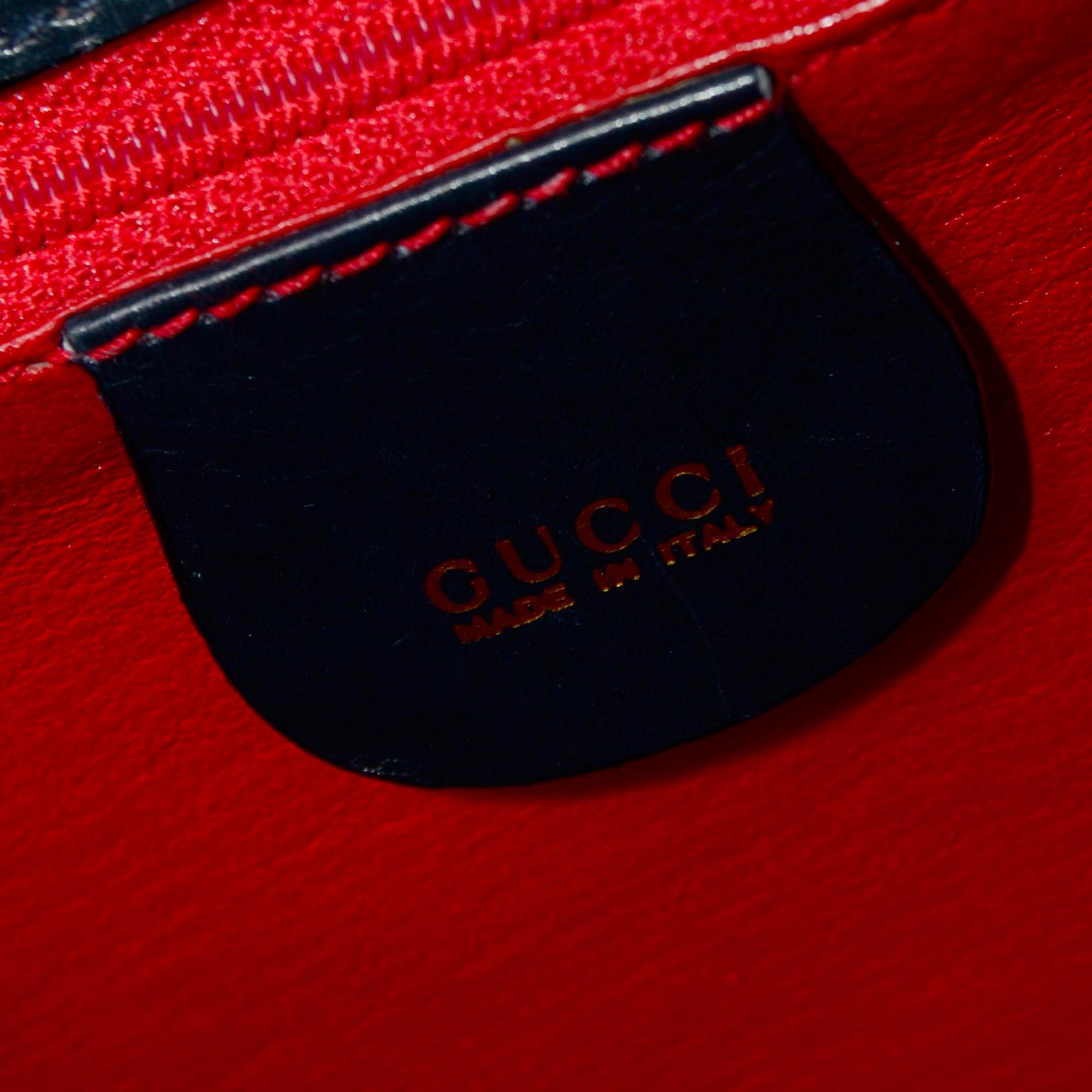 1970er Jahre Vintage Gucci Handtasche Marineblaue Midnight Blue Leder-Umhängetasche im Angebot 7