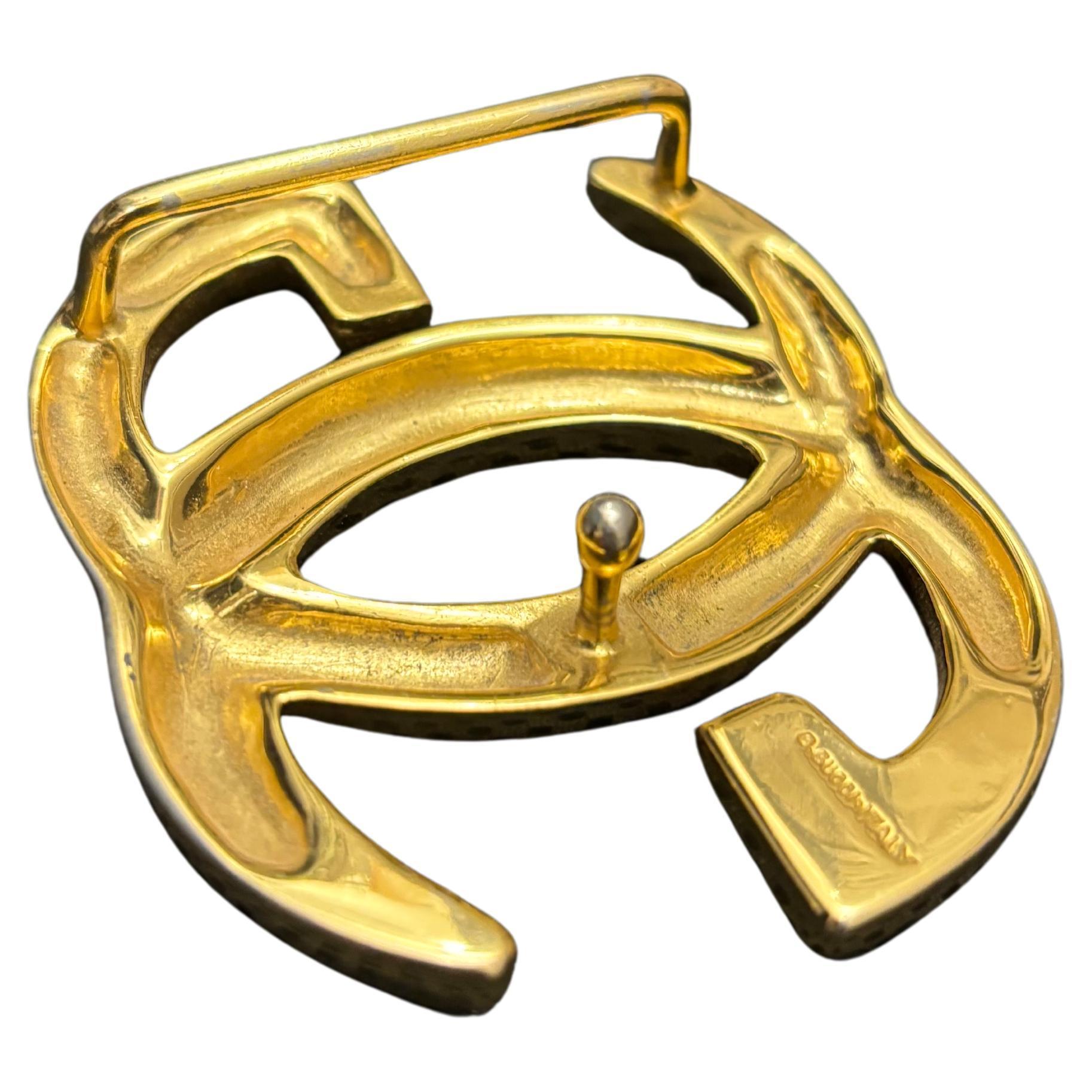 1970 Vintage GUCCI Massive Gold Toned GG Belt Buckle Unisex Bon état à Bangkok, TH