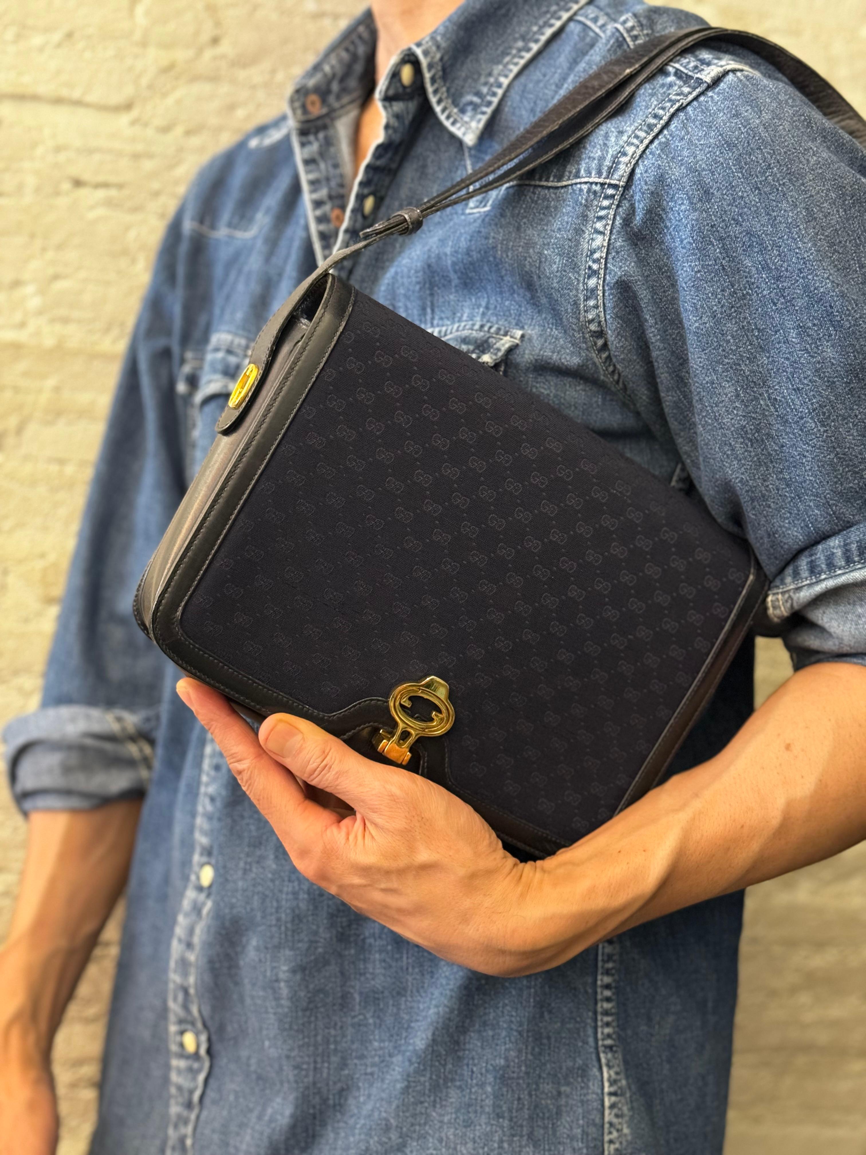 Black 1970s Vintage GUCCI Micro GG Jacquard Leather Shoulder Bag Navy For Sale