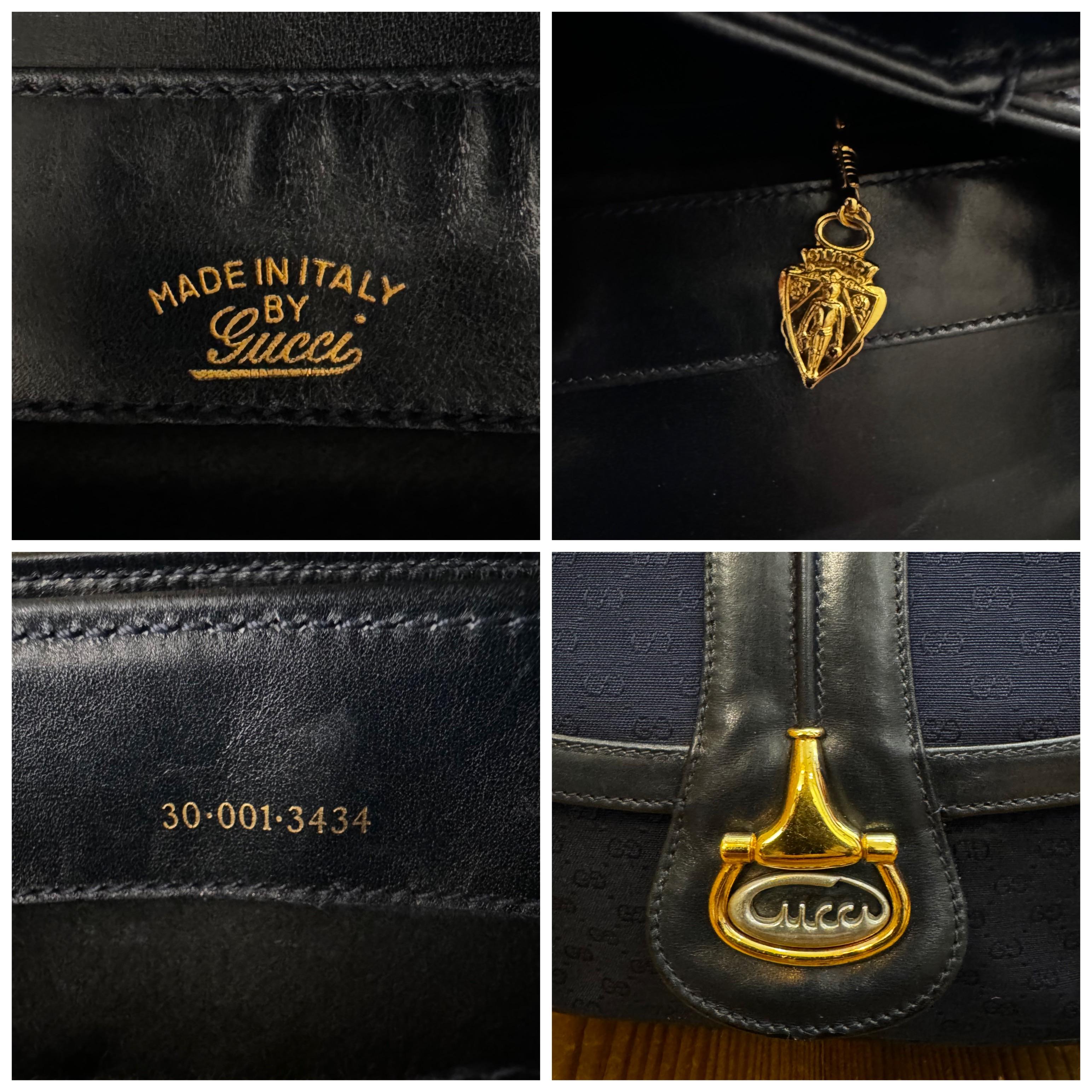 1970s Vintage GUCCI Micro GG Jacquard Leather Shoulder Bag Navy For Sale 2