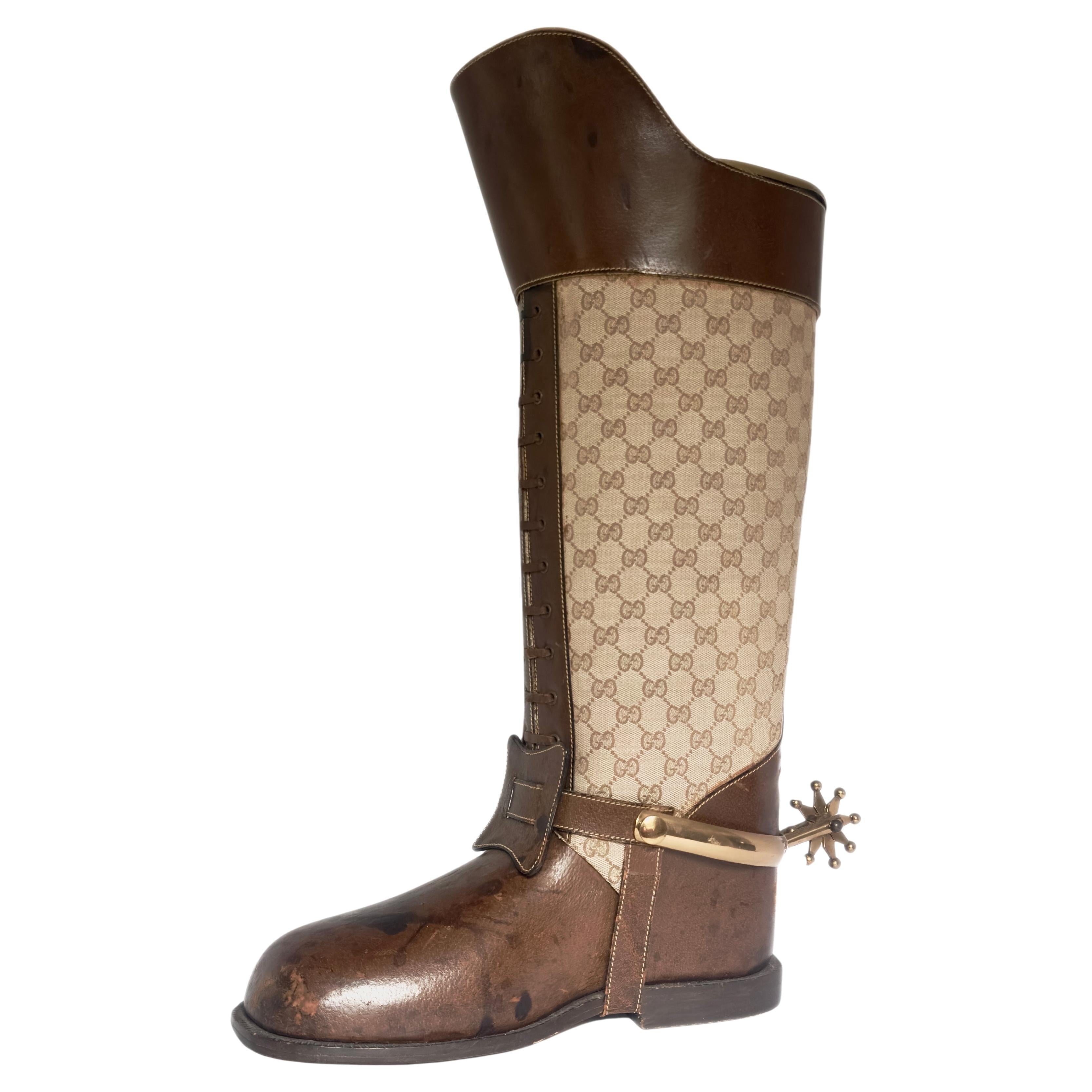 1970s' Vintage Gucci Übergroßer Regenschirmhalter für Reiterstiefel im Angebot
