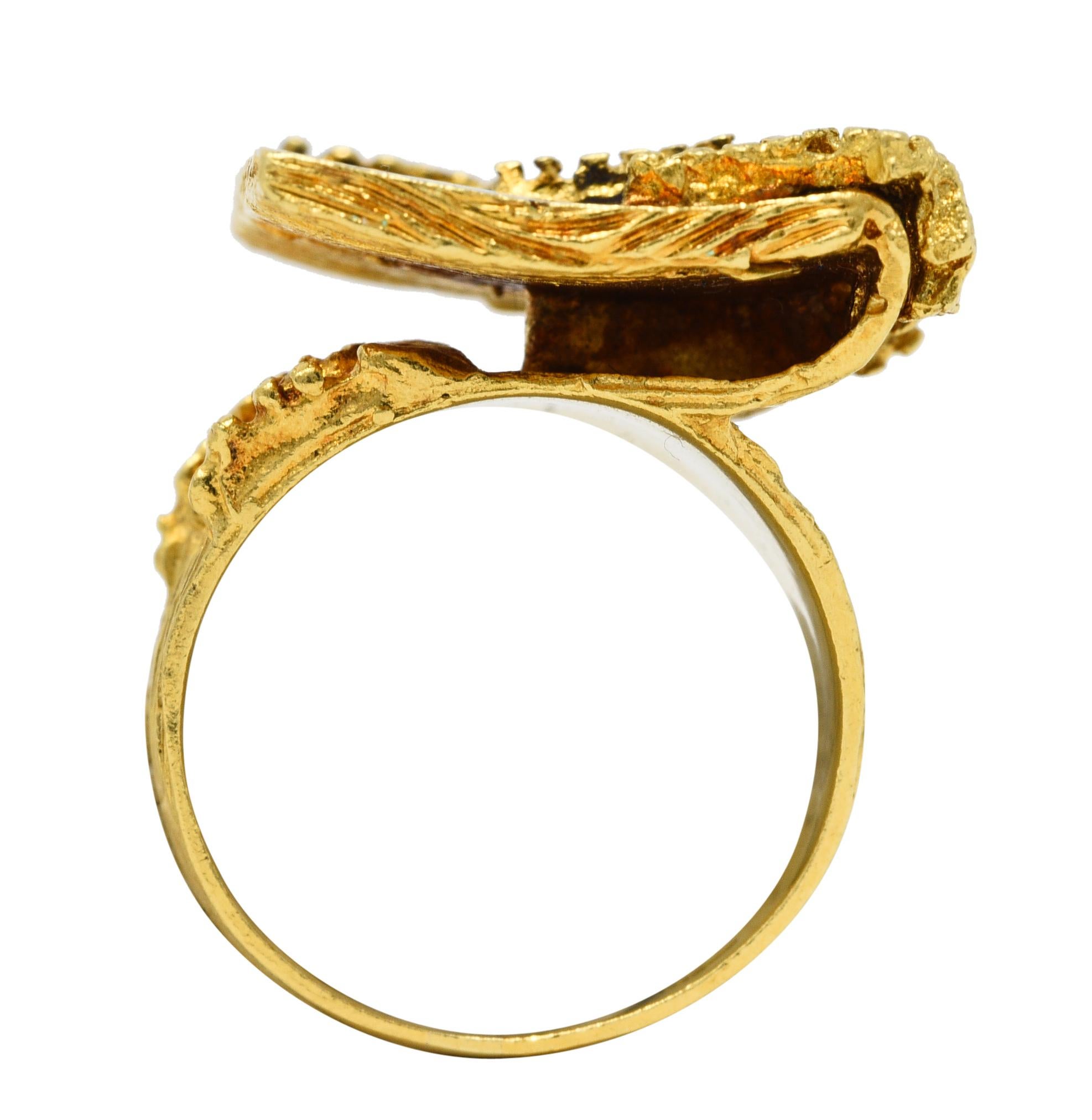 1970's Vintage Guilloche Enamel 18 Karat Gold Statement Ring 4