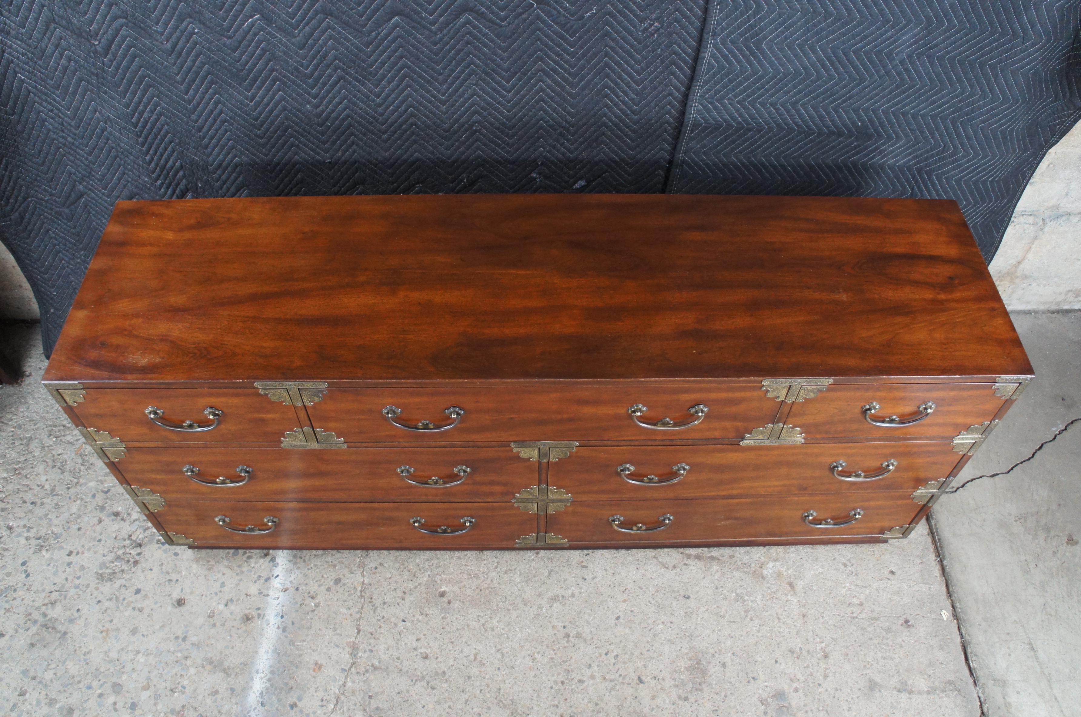 American 1970s Vintage Henredon Campaign Tansu Style Chinoisere Mahogany Double Dresser For Sale