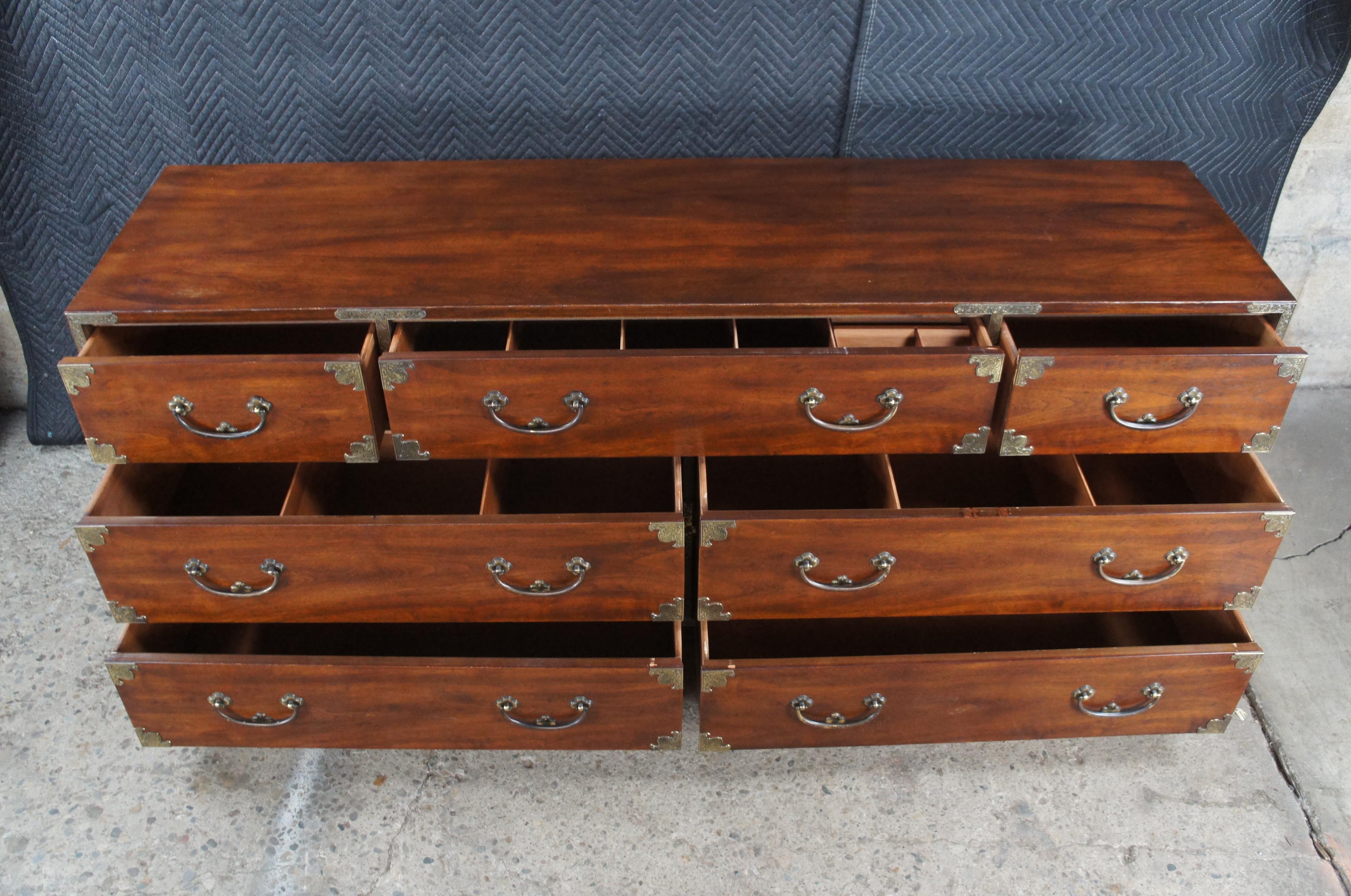 1970s Vintage Henredon Campaign Tansu Style Chinoisere Mahogany Double Dresser For Sale 2