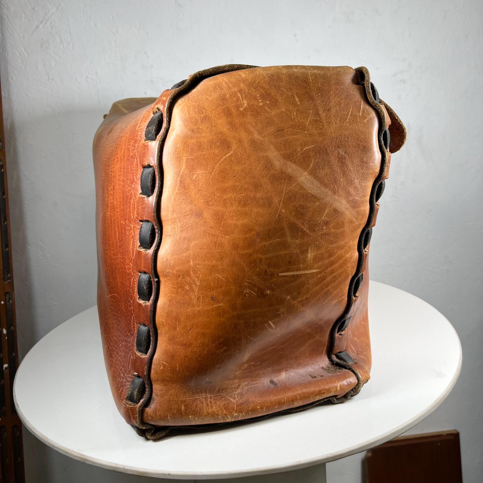 1970s Vintage Hipster Leather Satchel Saddle Bag  For Sale 1