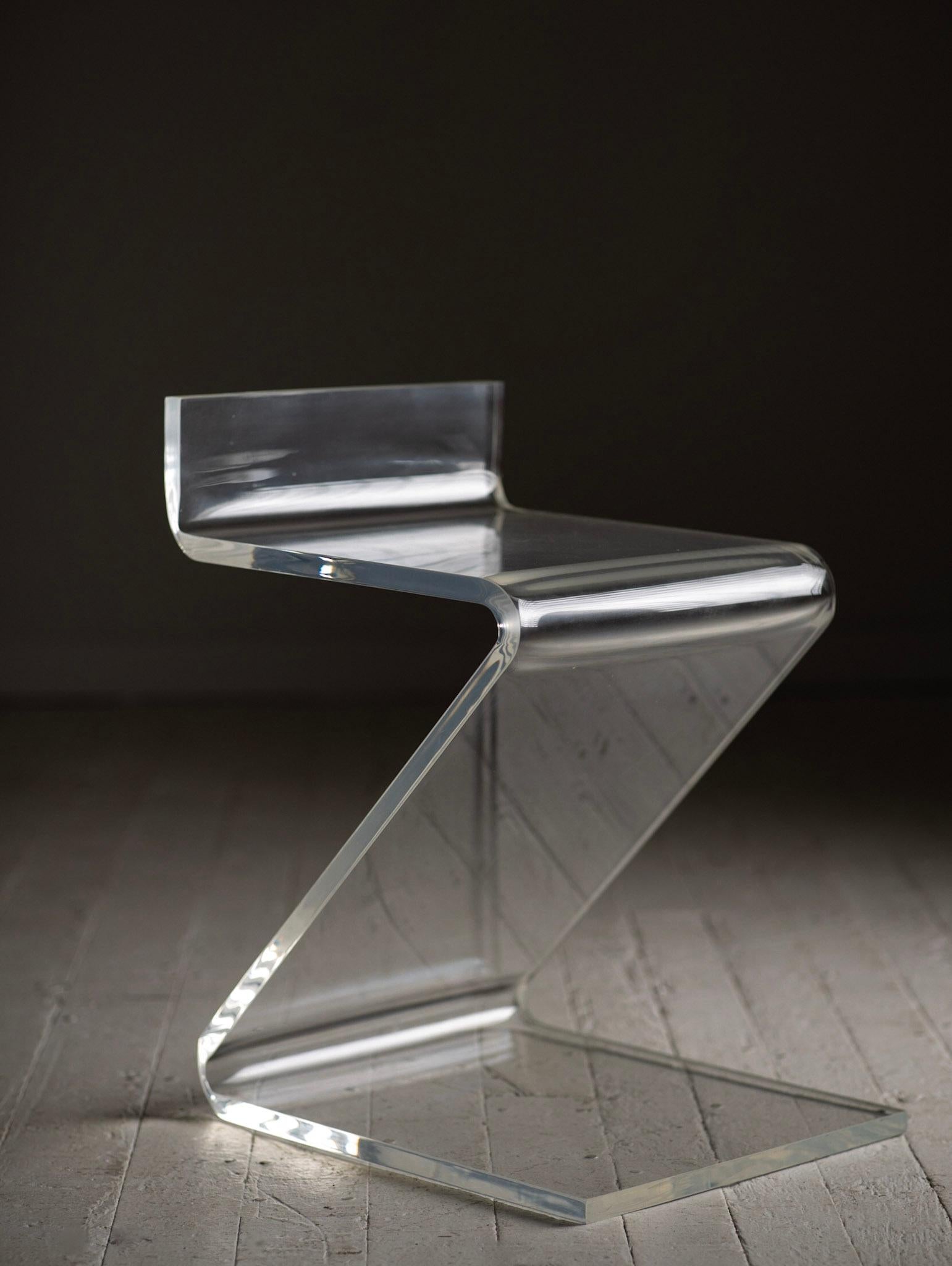 1970s Vintage Hollywood Regency Lucite Z Stool In Good Condition In Brooklyn, NY