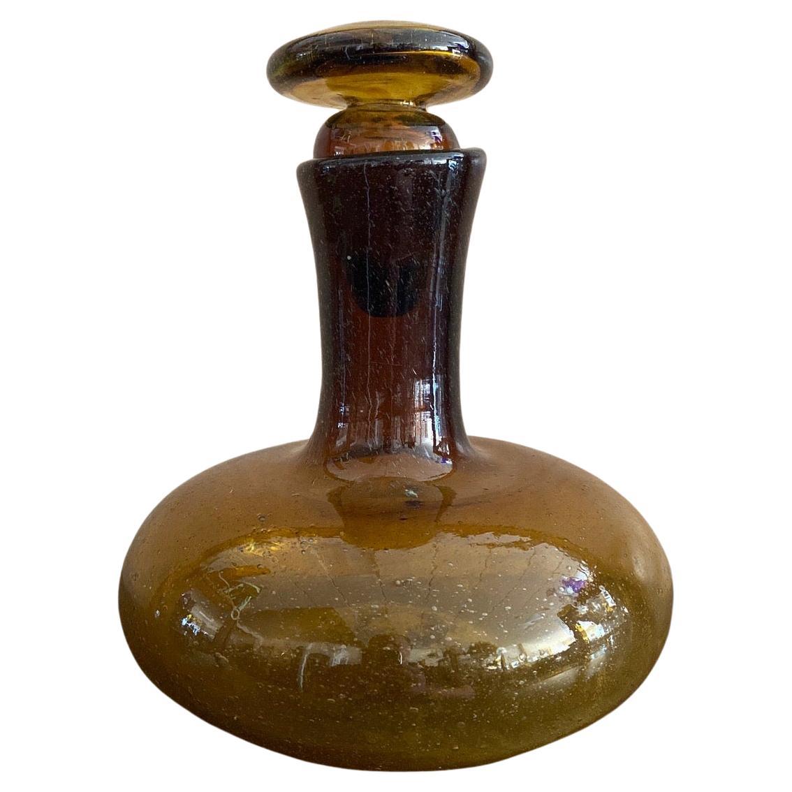 Decanter da vino vintage anni '70 in stile Blenko con rugiada di miele