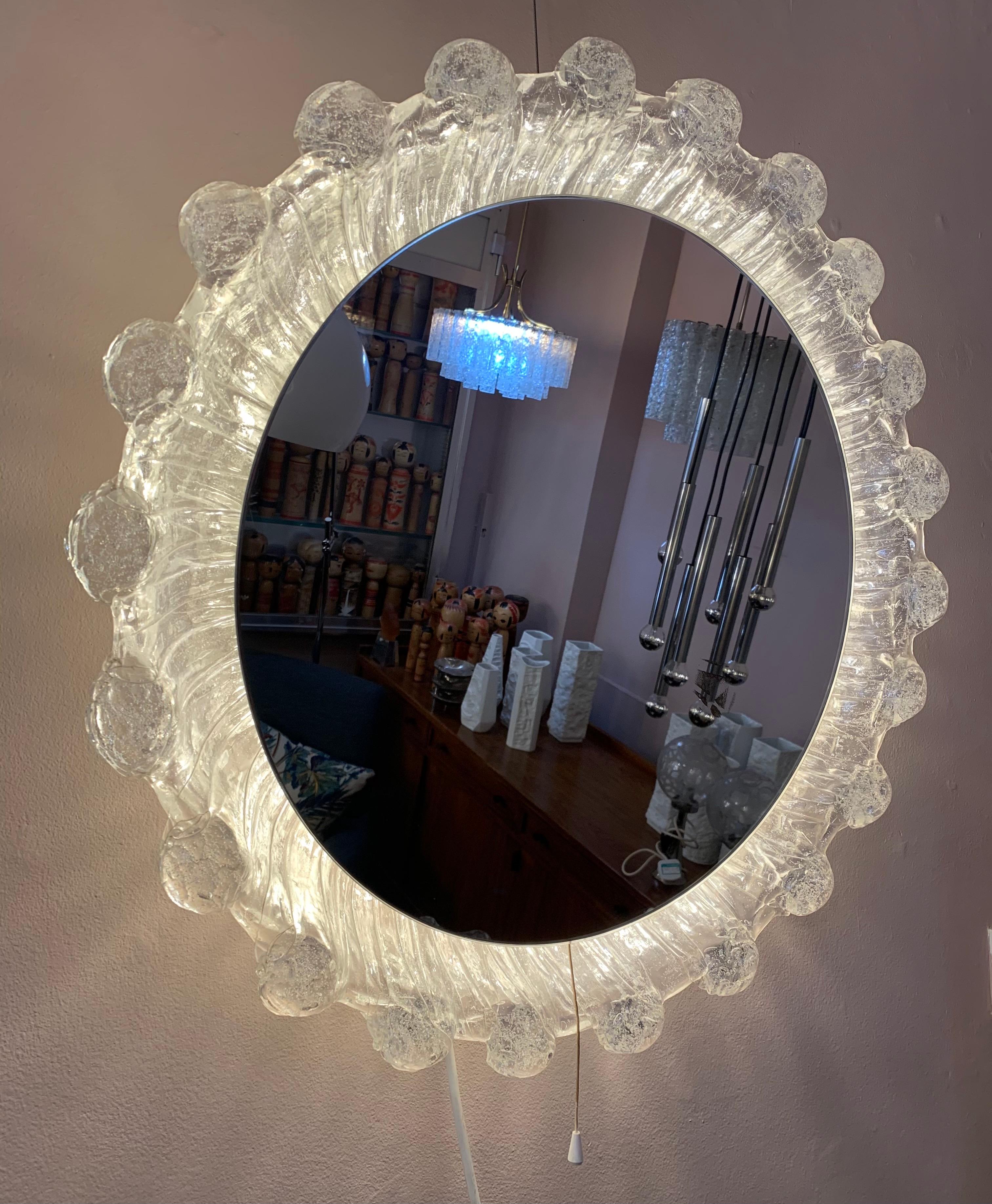 Mid-Century Modern 1970s Vintage Illuminated Backlit Lucite Water Droplet Wall Hanging Mirror