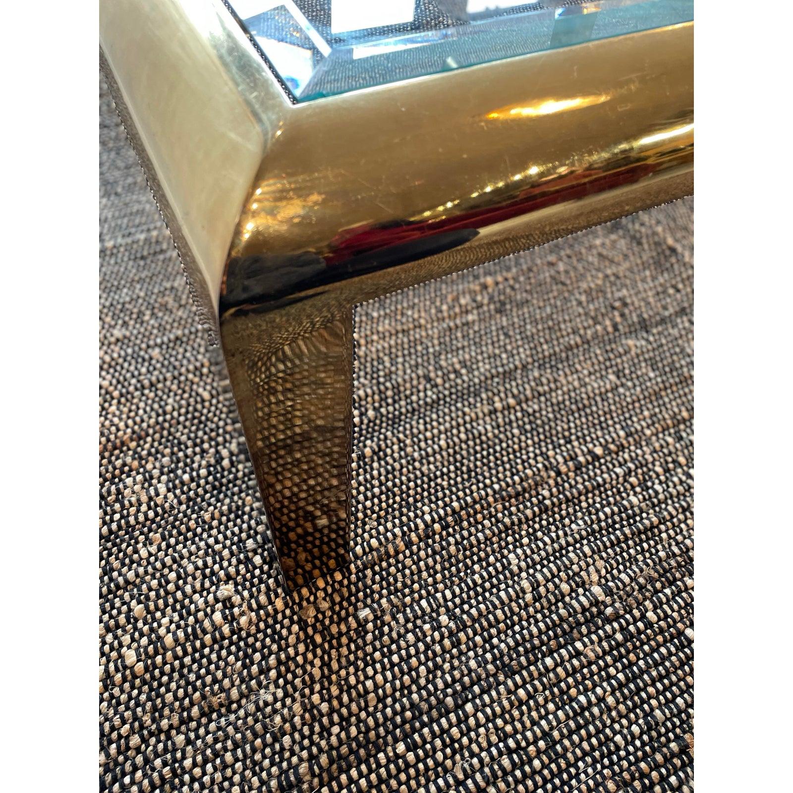 Mid-Century Modern 1970 Vintage à la manière de Dia Table basse en laiton et verre en vente