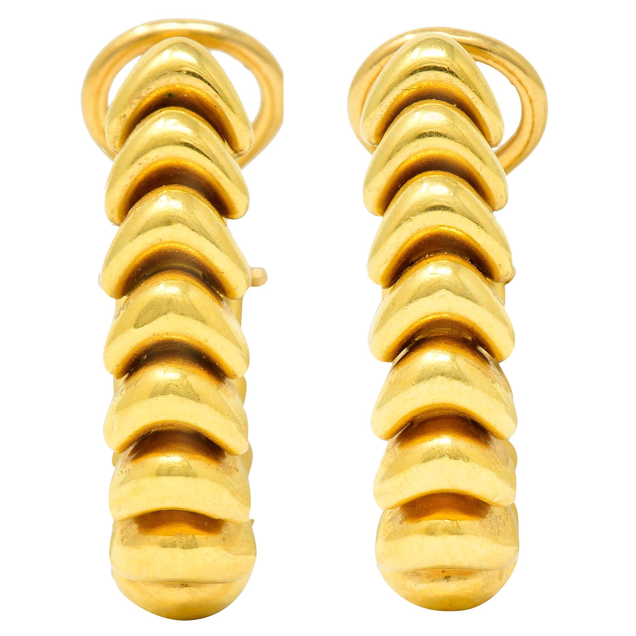 1970
s Vintage Italian 18 Karat Yellow Gold Ribbed Hoop Earrings