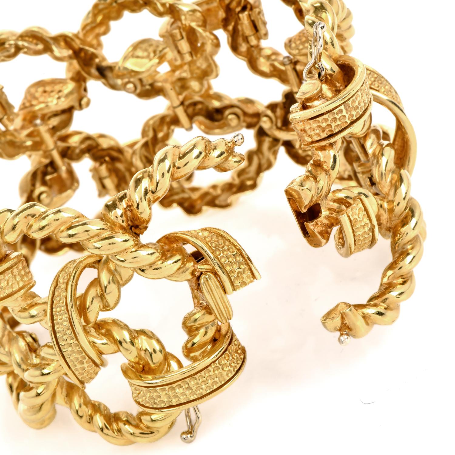 1970s Vintage Italian 18K Gold Infinity Link Textured Woven Statement Bracelet For Sale 2