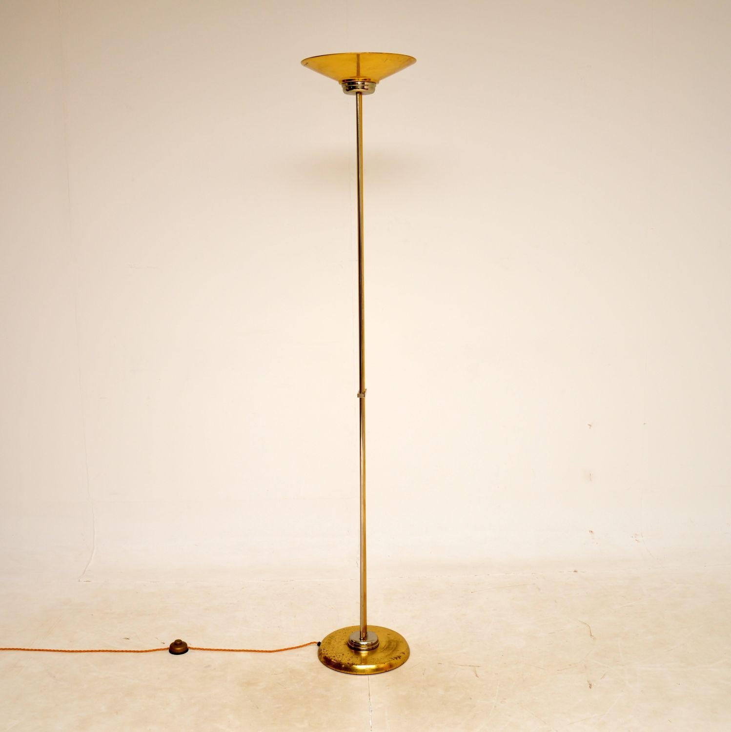 A beautiful and extremely well made 1970’s vintage Italian brass & chrome lamp.

The quality is outstanding, the frame is beautifully designed and the metal has acquired a beautiful patina over the years.

We have had this re-wired, it is in good