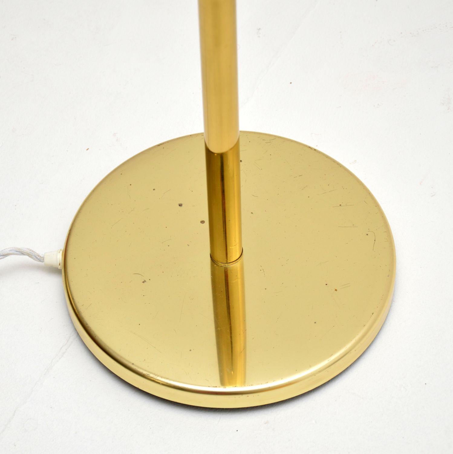 1970's Vintage Italian Brass Floor Lamp For Sale at 1stDibs