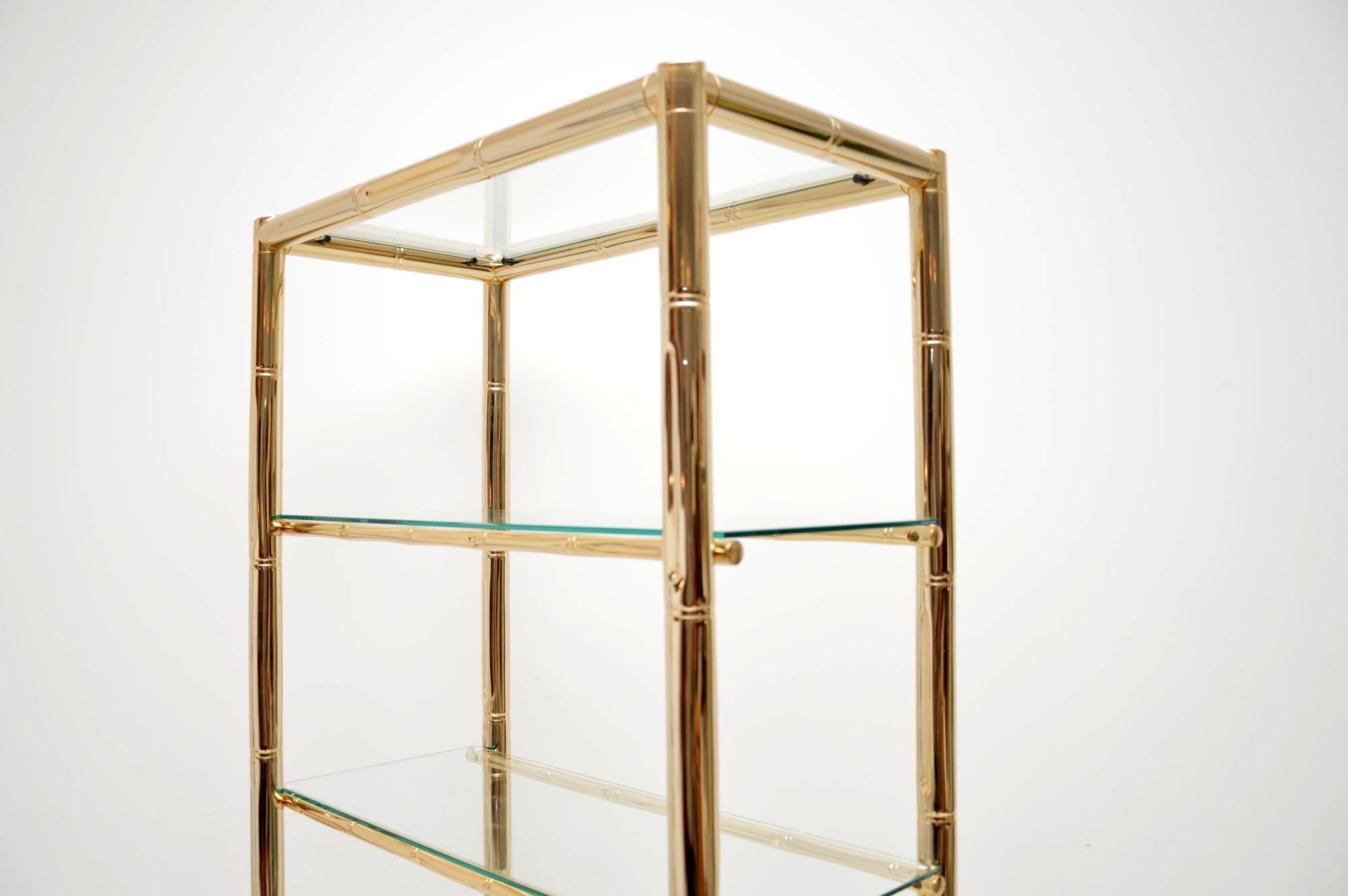 1970s Vintage Italian Brass and Glass Cabinet / Bookcase 3