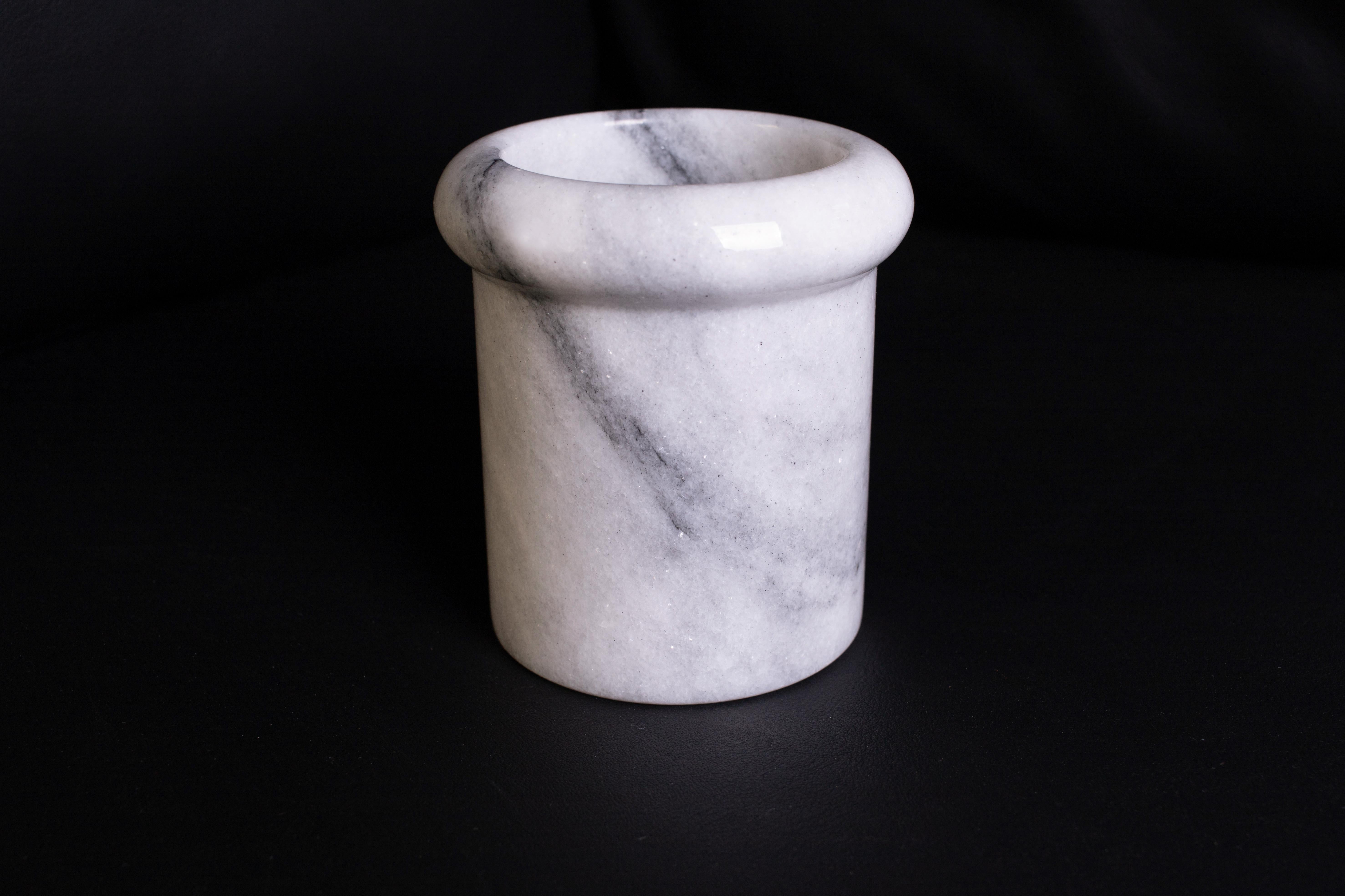1980s Ettore Sottsass Style Vintage Italian Carrara Marble Vase, Mini 1