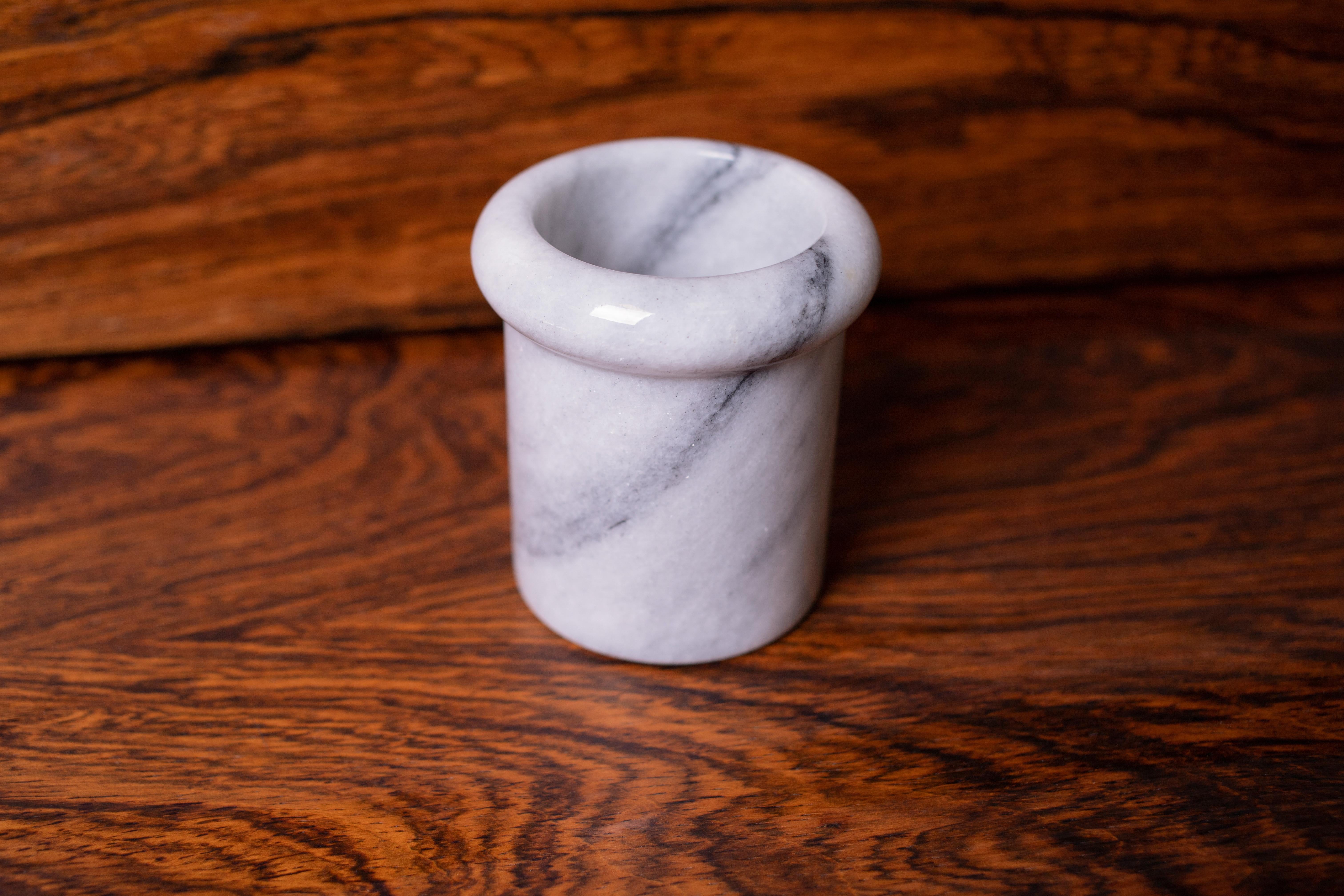 1980s Ettore Sottsass Style Vintage Italian Carrara Marble Vase, Mini 2