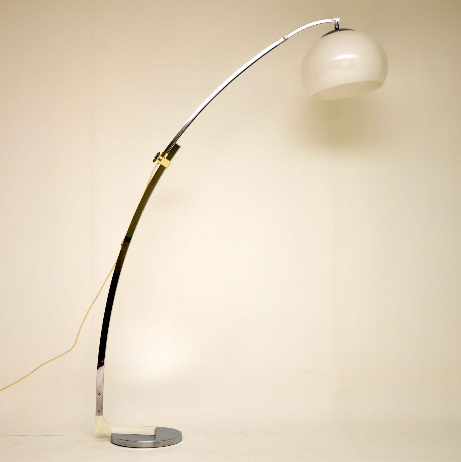 20th Century 1970s Vintage Italian Extending Arc Floor Lamp