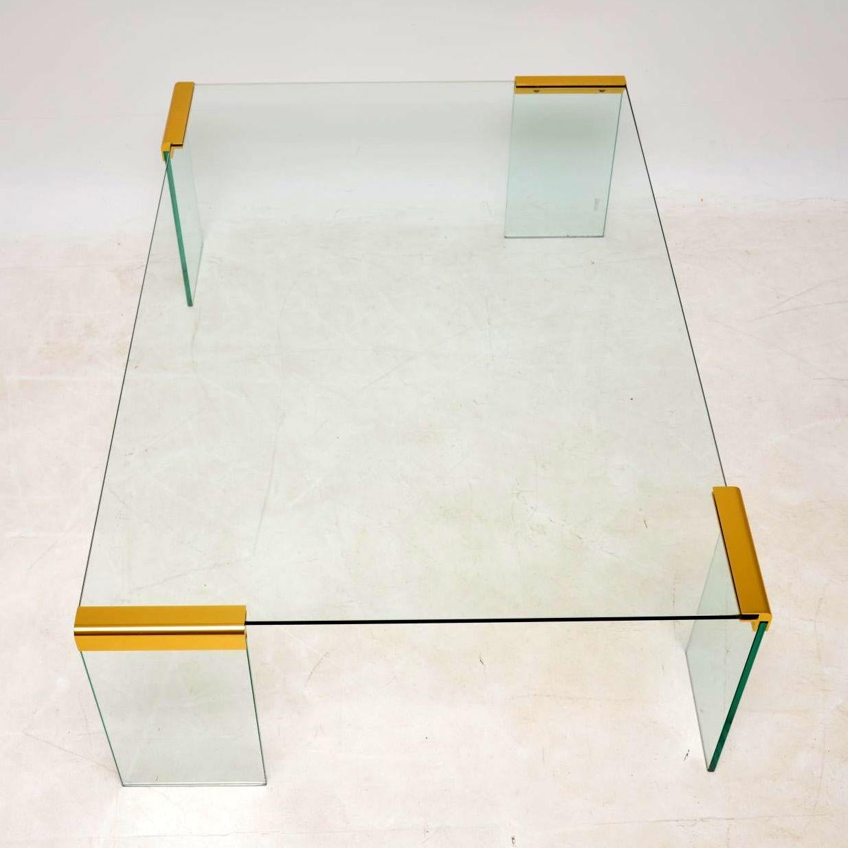 1970s Vintage Italian Glass and Brass Coffee Table by Gallotti & Radice 6