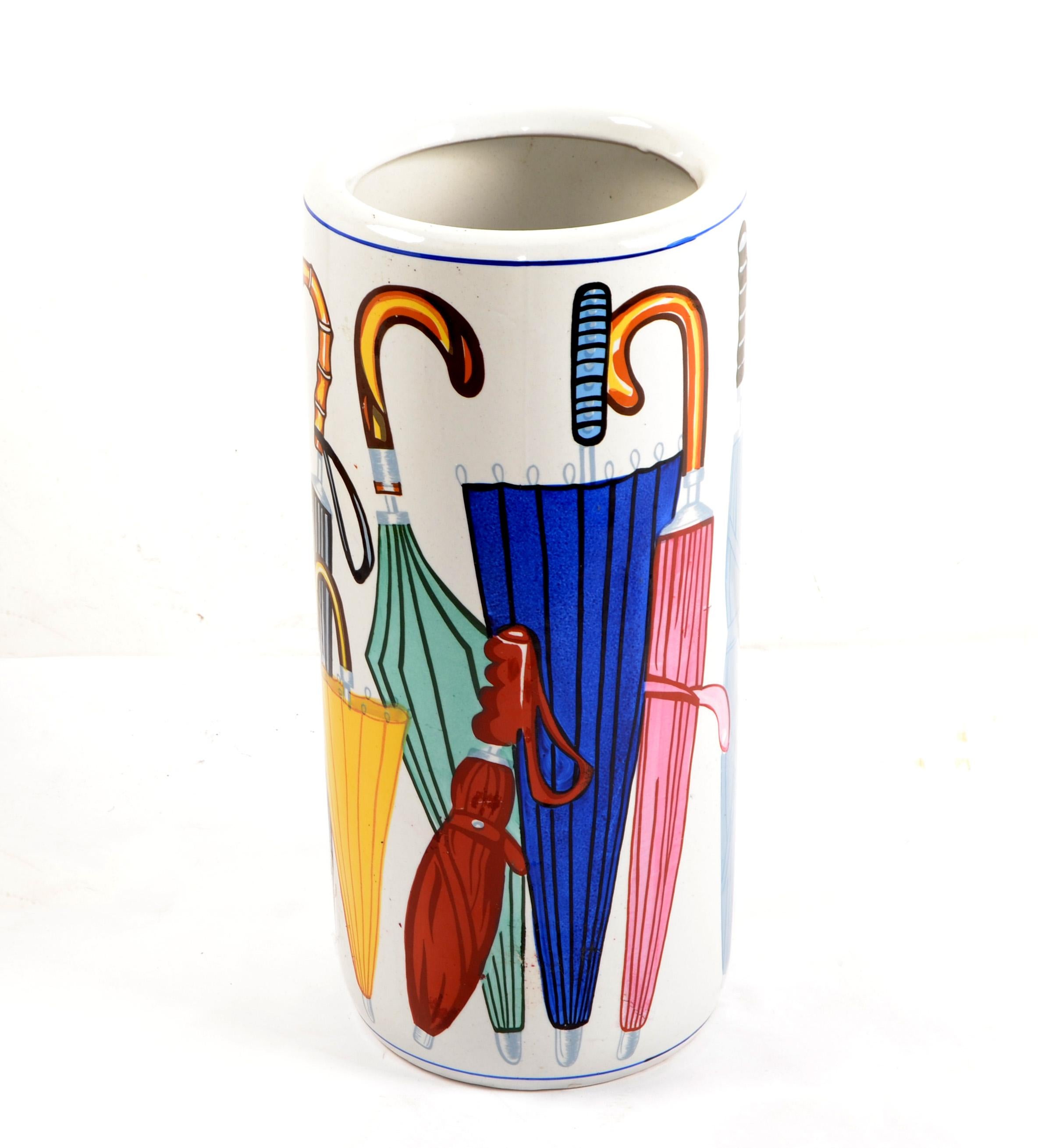 Hand-Crafted 1970s Vintage Italian Hand painted Ceramic Umbrella Stand Mid-Century Modern For Sale