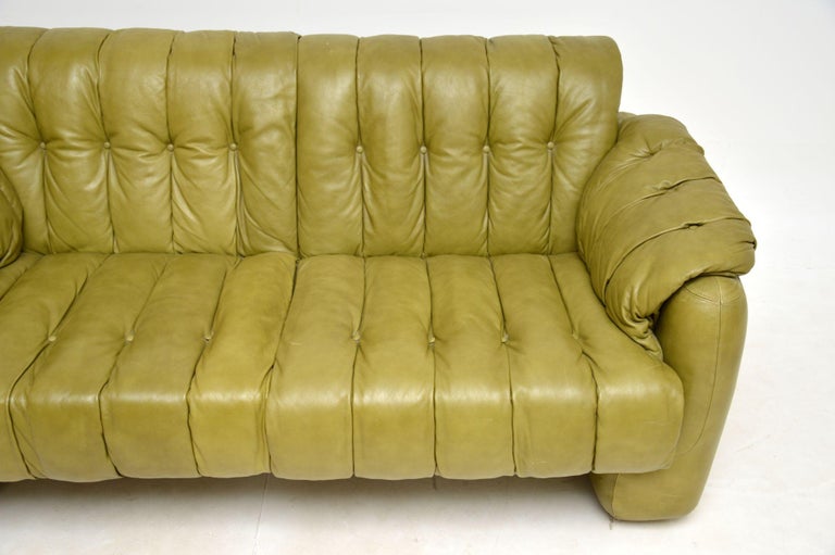 1970s Vintage Italian Leather Sofa For Sale at 1stDibs