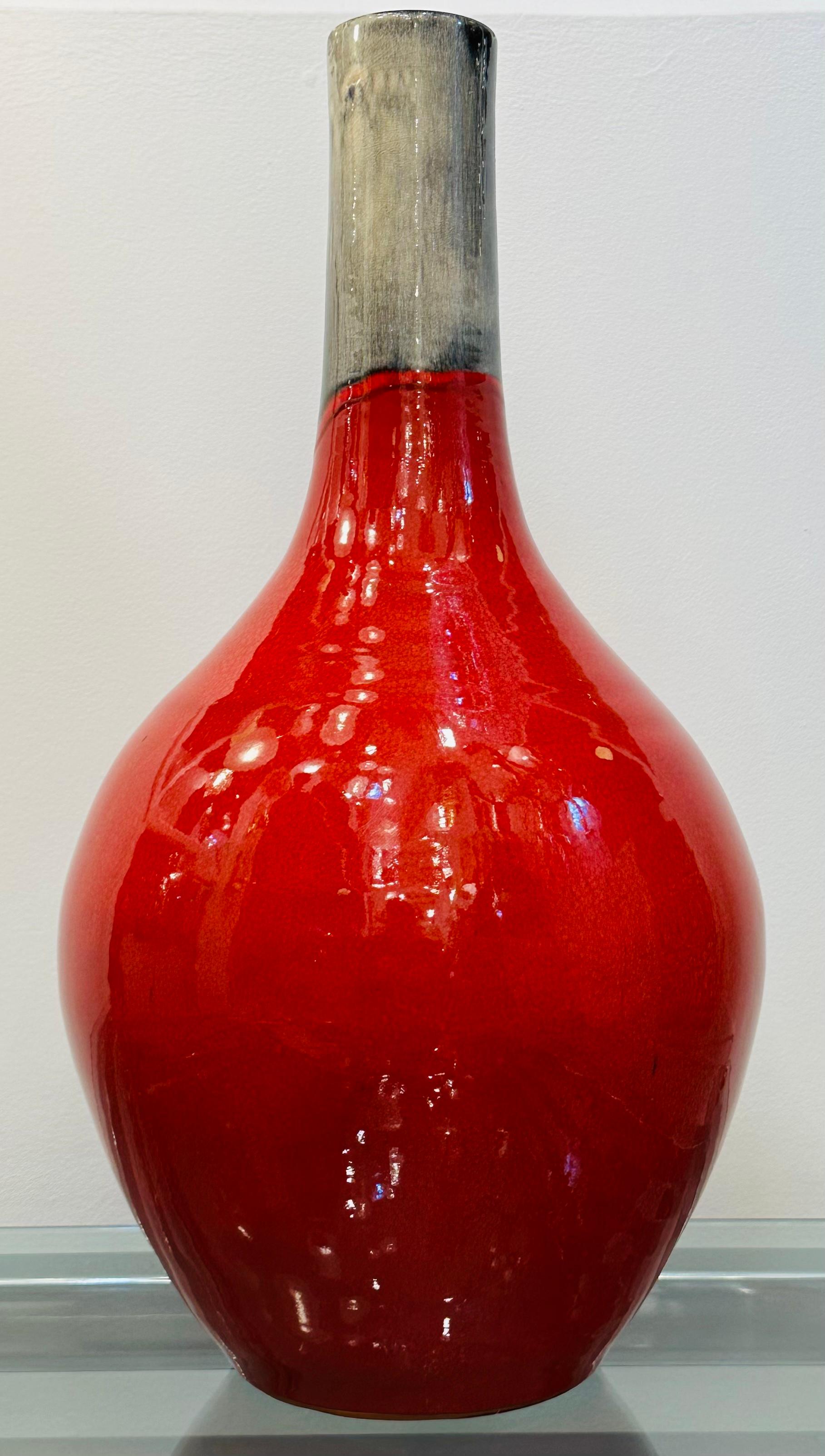 1970s Vintage Italian Mottled Red & Grey Molten Ceramic Highly Glazed Vase For Sale 1