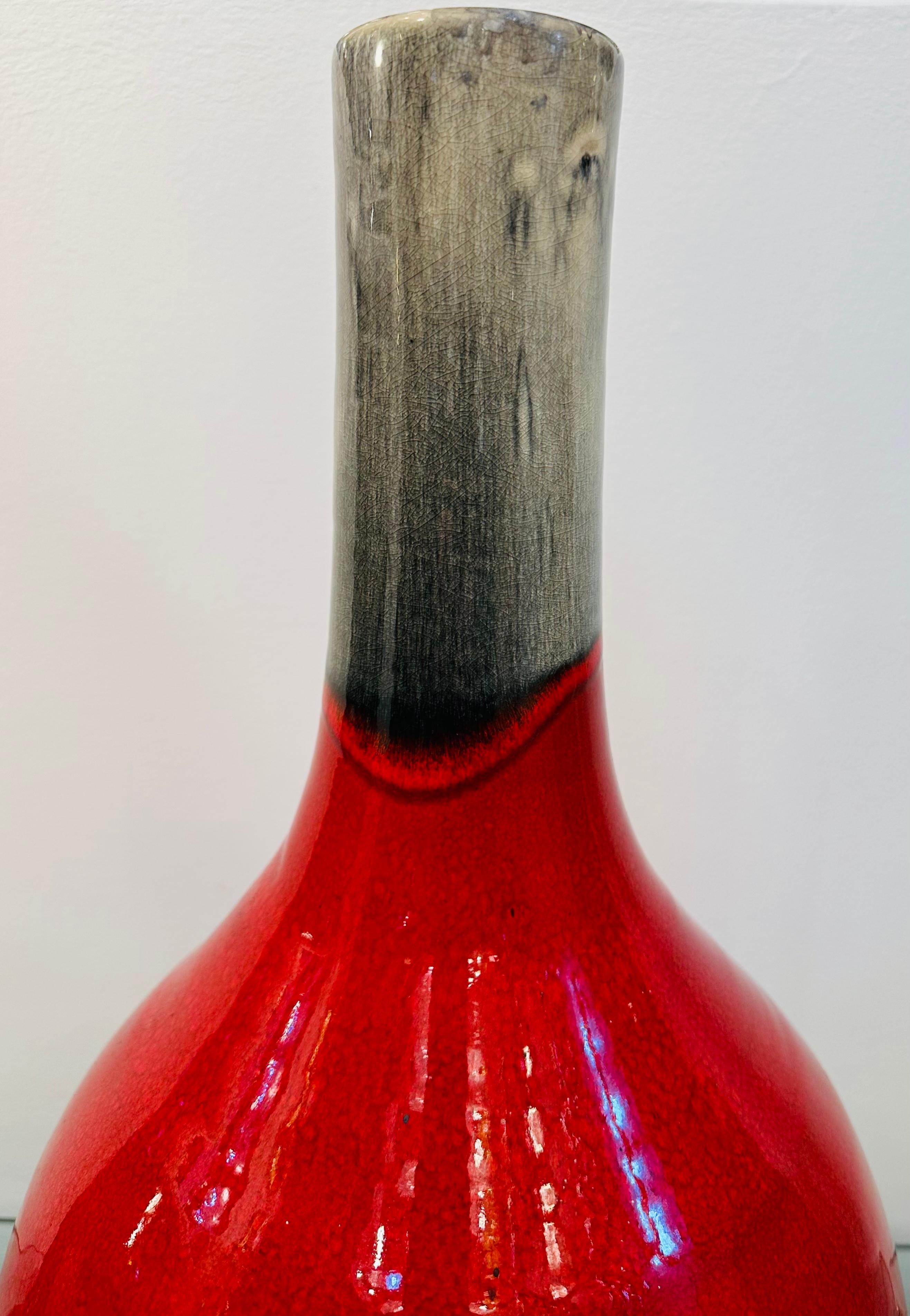 1970s Vintage Italian Mottled Red & Grey Molten Ceramic Highly Glazed Vase For Sale 3