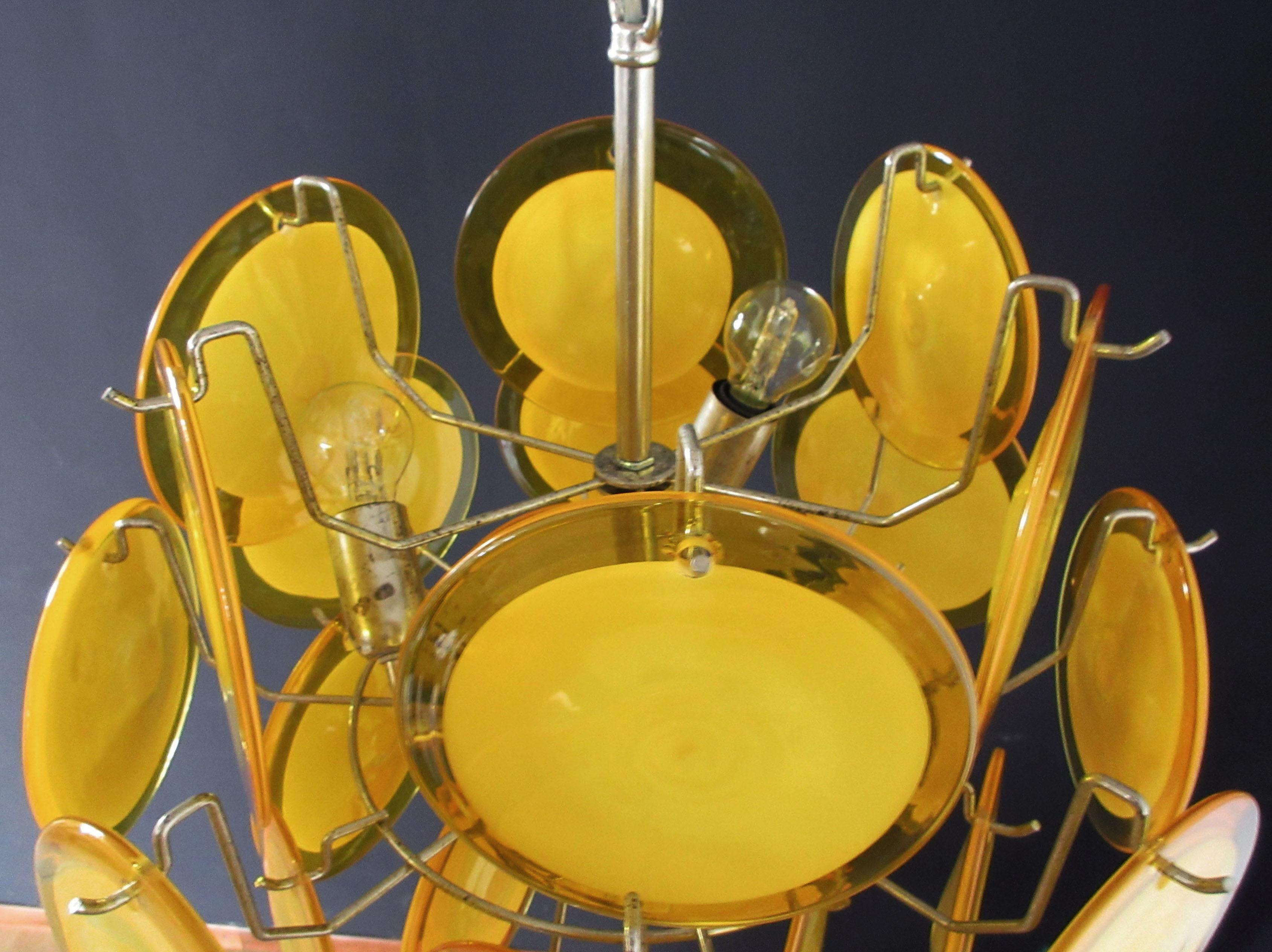 1970s Vintage Italian Murano Chandelier, 24 Yellow Disks 7