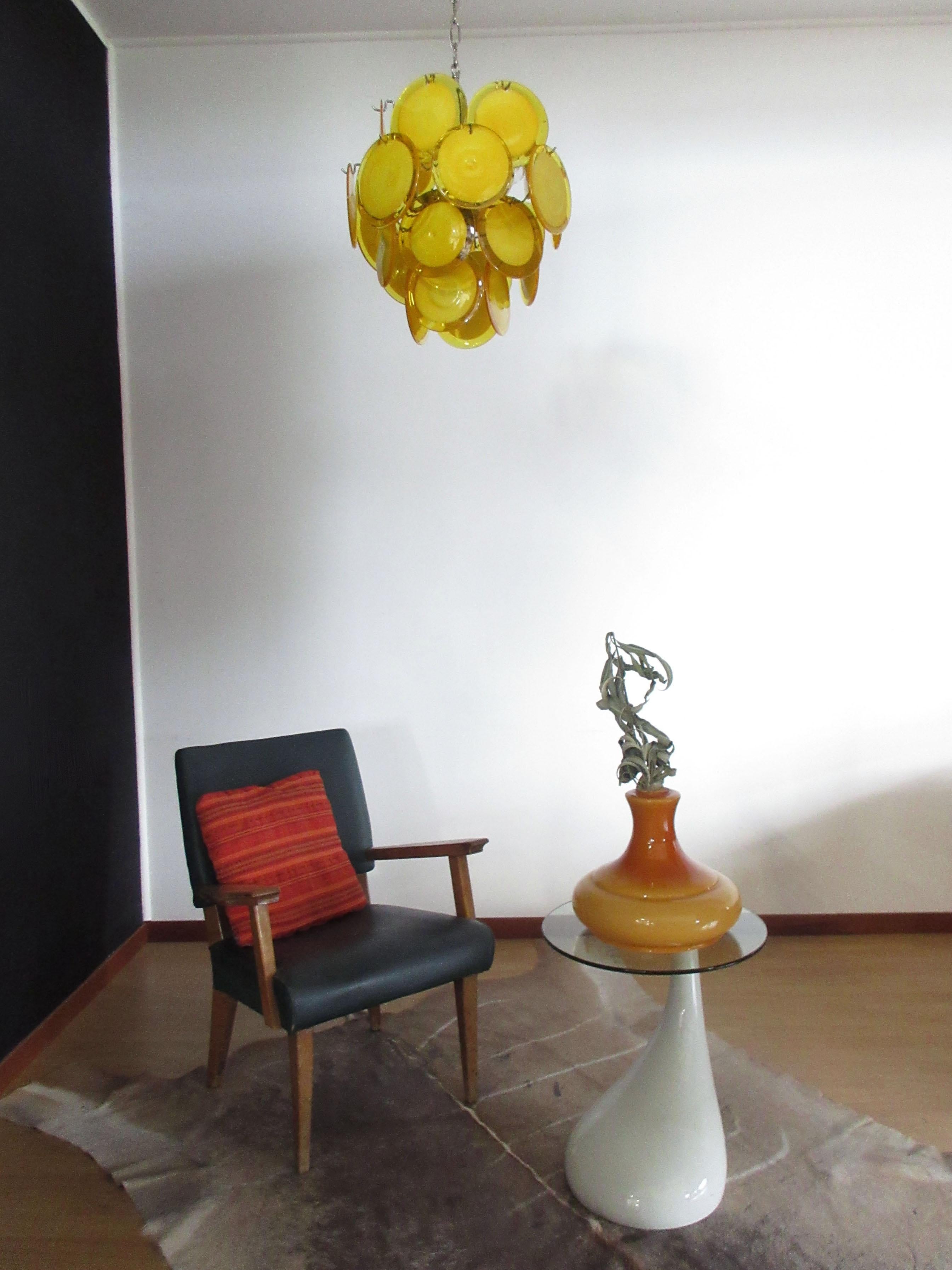 1970s Vintage Italian Murano Chandelier, 24 Yellow Disks 2