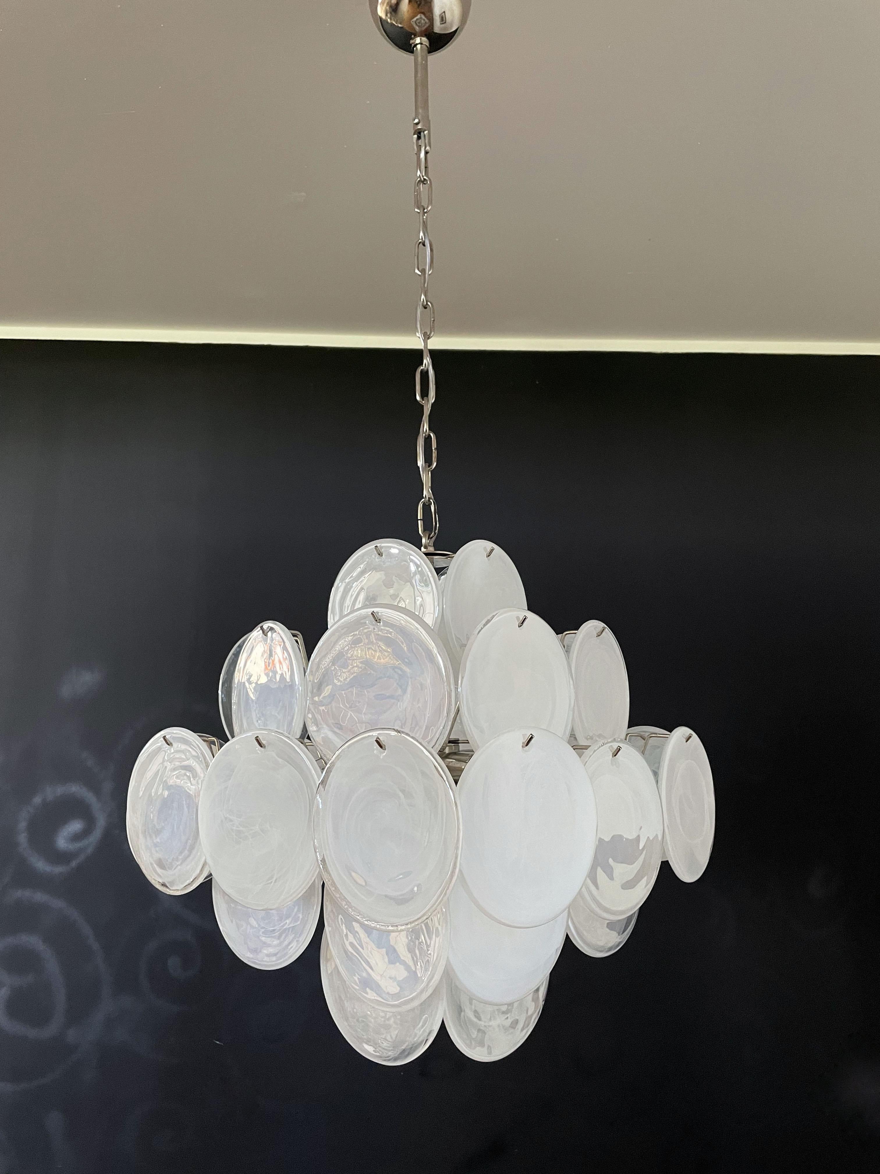 Lustre italien vintage de Murano des années 1970, 36 disques blancs en vente 9