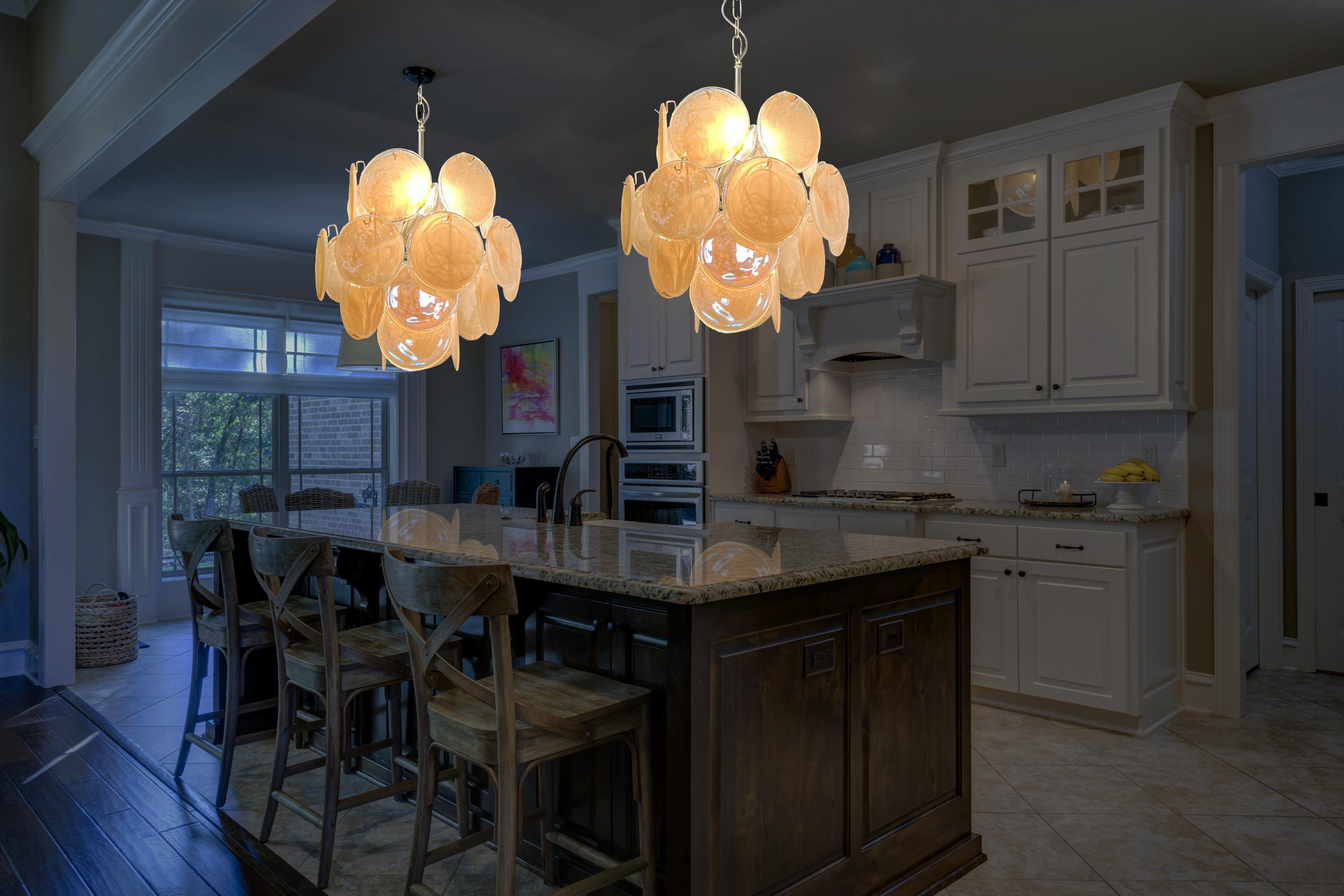 20th Century 1970s Vintage Italian Murano Chandeliers, 24 Gold Disks For Sale