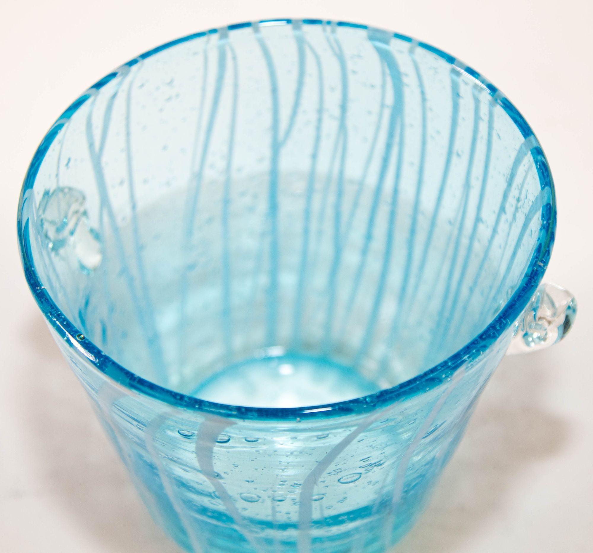 1970s Vintage Italian Murano Venini Venetian Art Glass Ice Bucket Blue and White For Sale 6