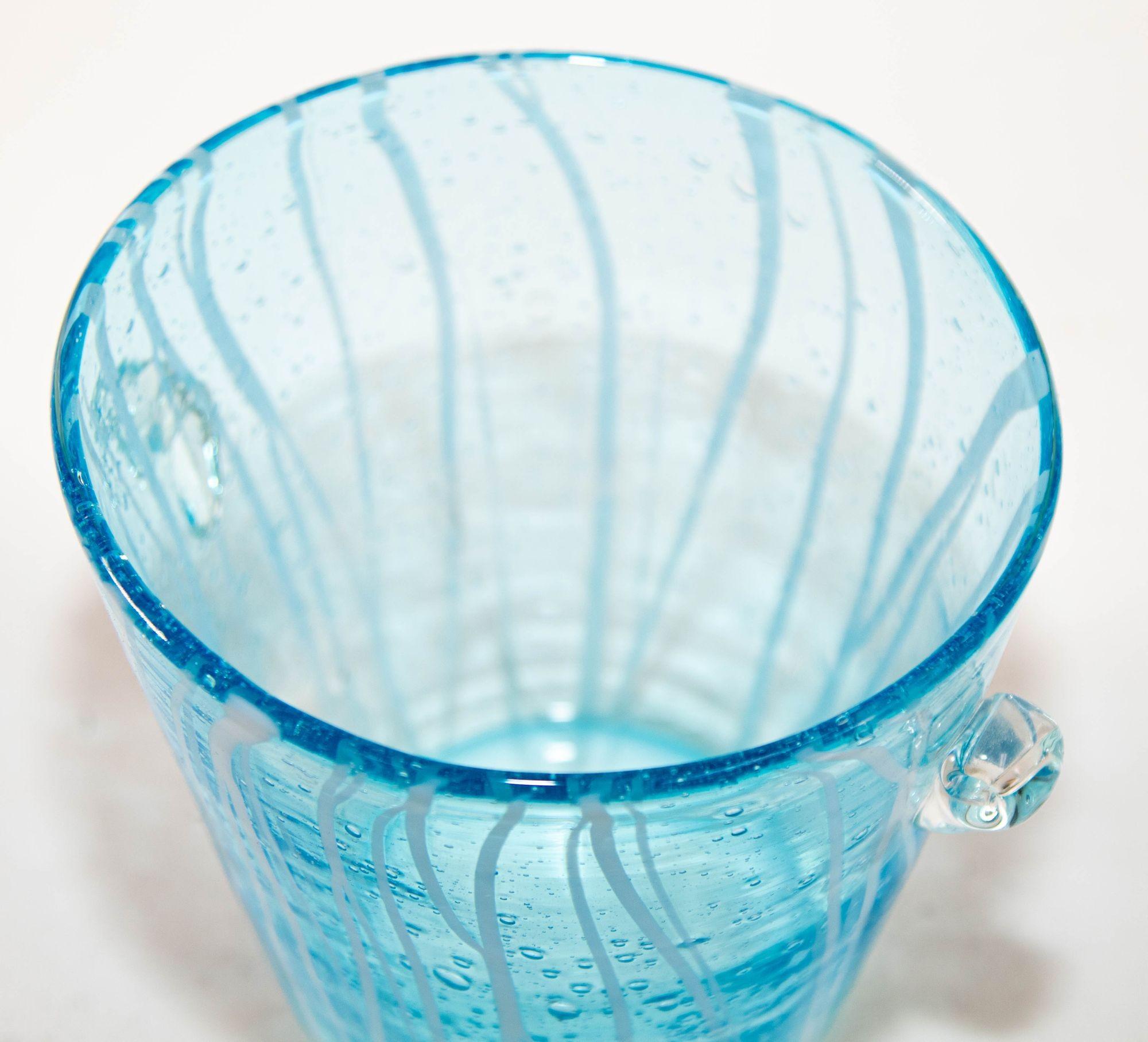 1970s Vintage Italian Murano Venini Venetian Art Glass Ice Bucket Blue and White For Sale 7