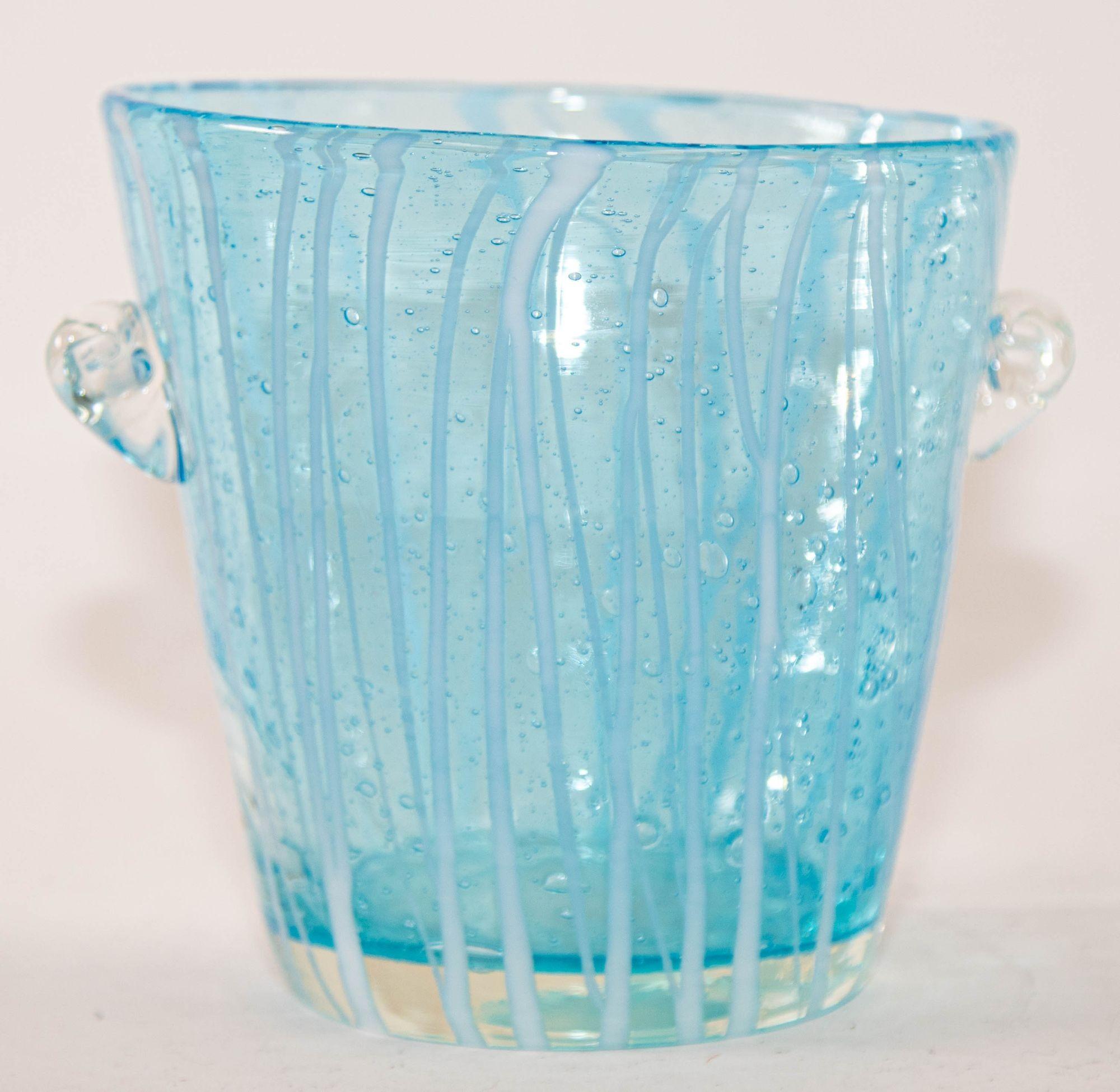 1970s Vintage Italian Murano Venini Venetian Art Glass Ice Bucket Blue and White For Sale 8