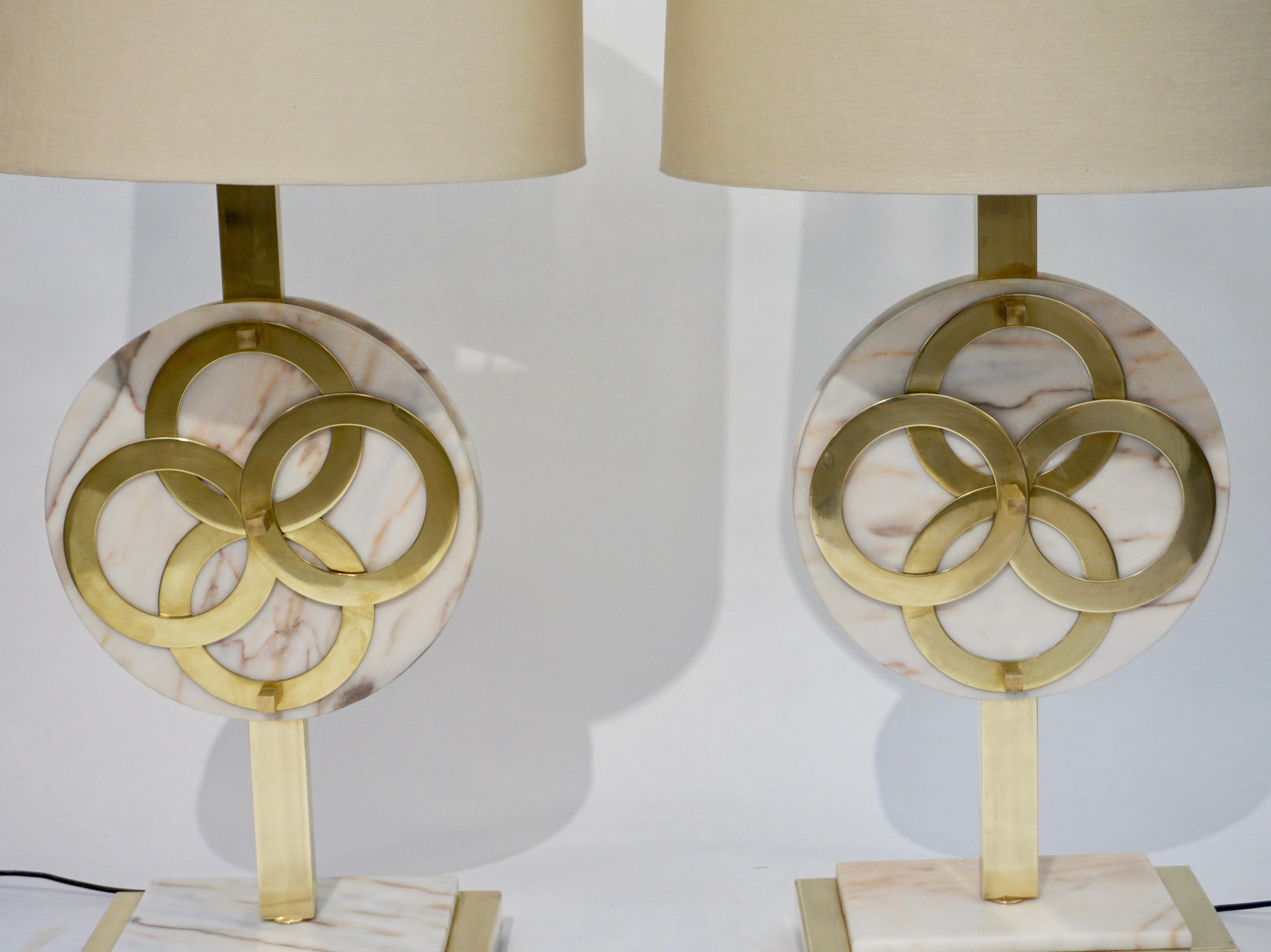 1970s Vintage Italian Pair of Modern Design Brass and Pink Carrara Marble Lamps 8