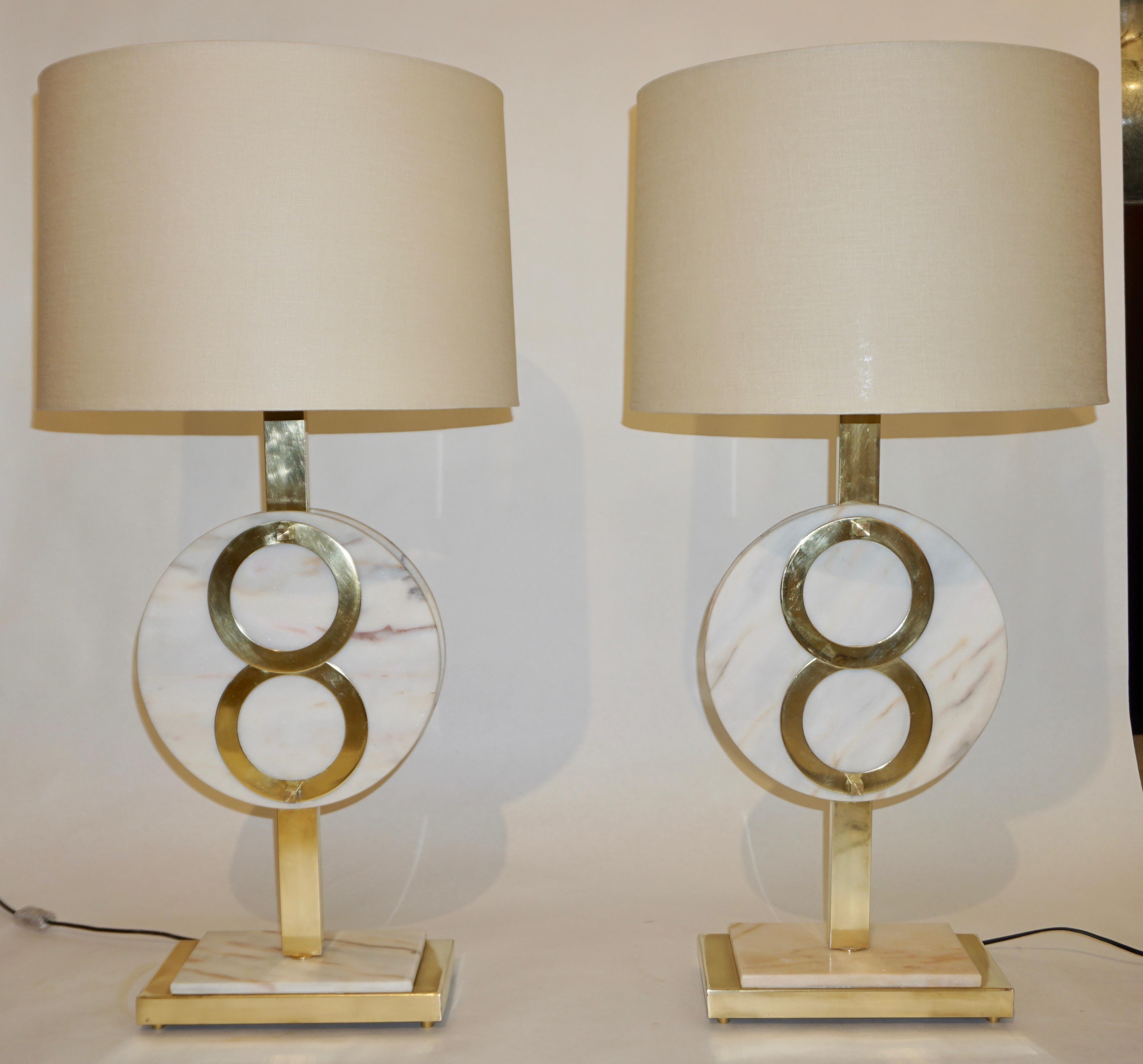 1970s Vintage Italian Pair of Modern Design Brass and Pink Carrara Marble Lamps 10