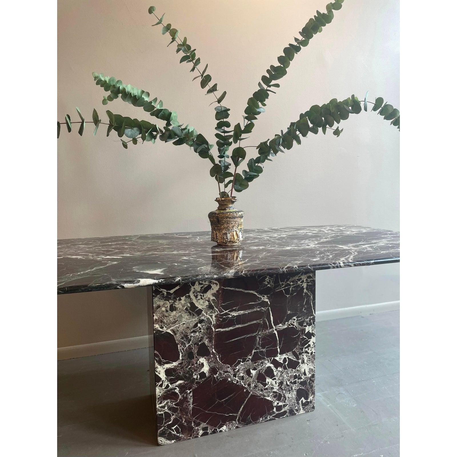 Modern 1970s Vintage Italian Rosso Levantó Red and Black Marble Dining Table Cushion Sh For Sale