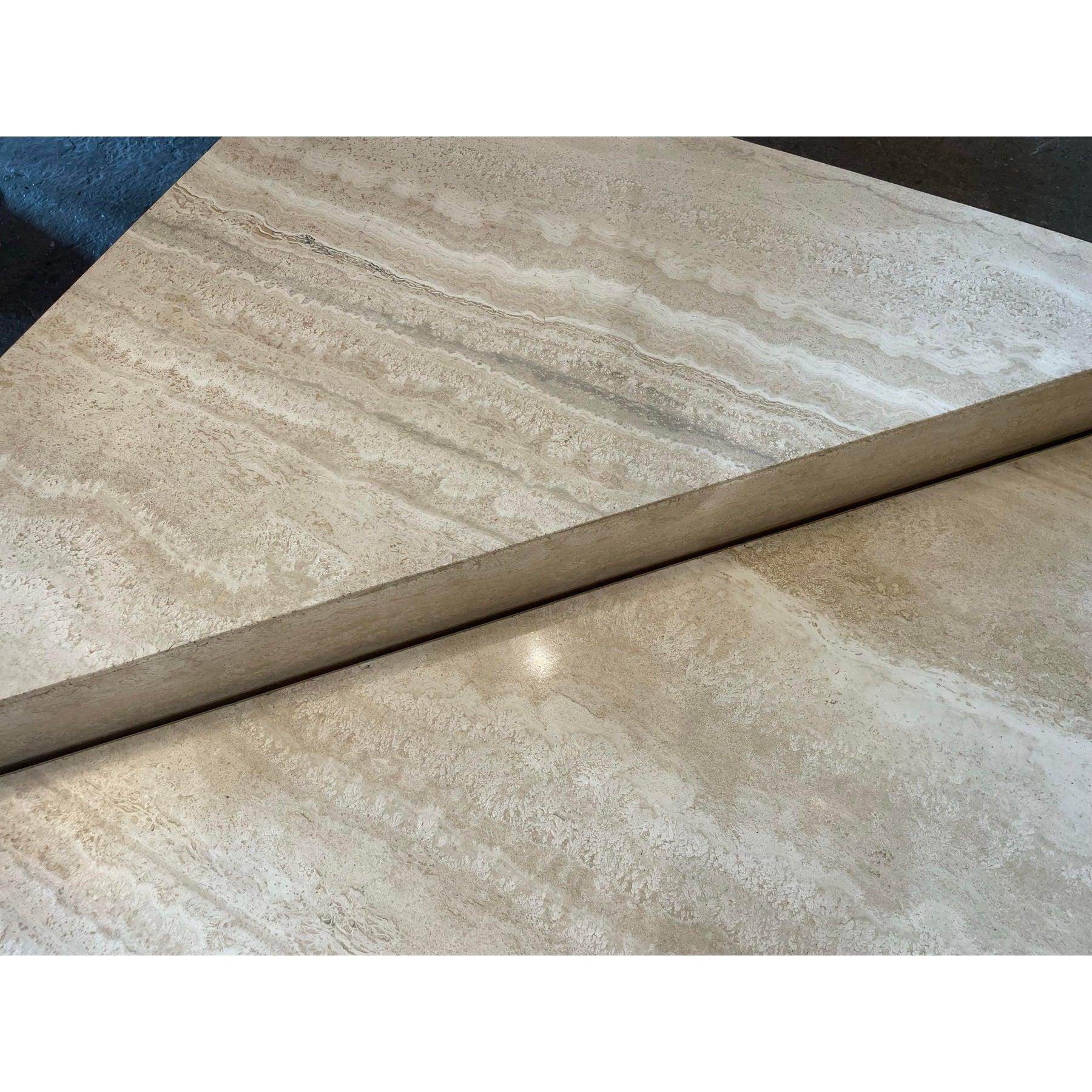 1970s Vintage Italian Up & Up Travertine Coffee Table Bon état - En vente à Chicago, IL