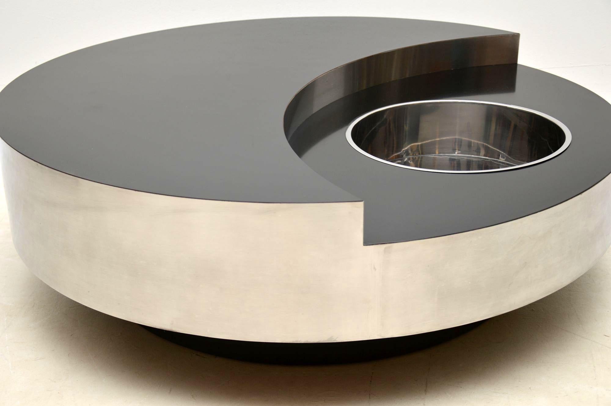 Late 20th Century 1970s Vintage Italian Yin Yang Coffee Table by Willy Rizzo