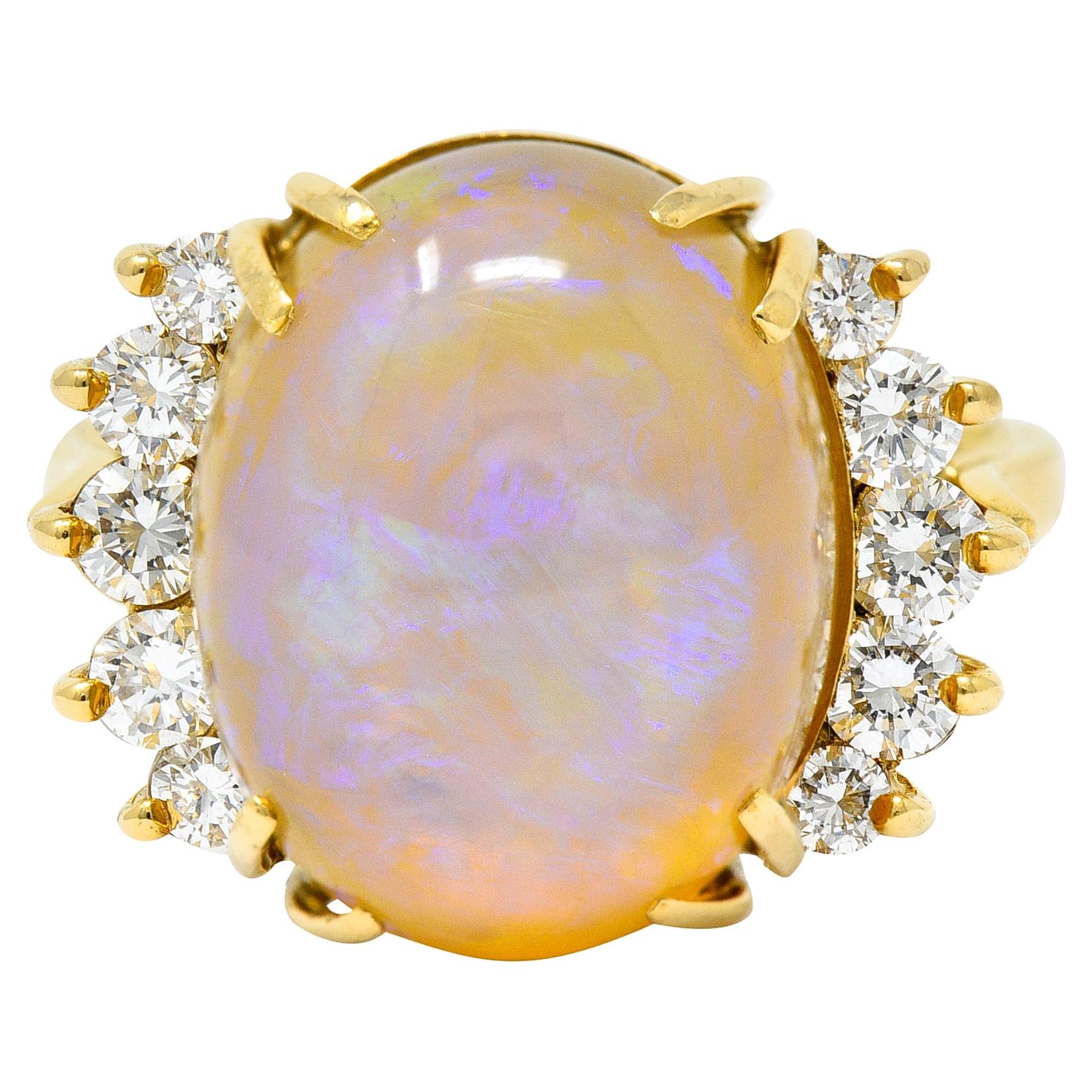 1970's Vintage Jelly Opal Diamond 18 Karat Gold Gemstone Ring