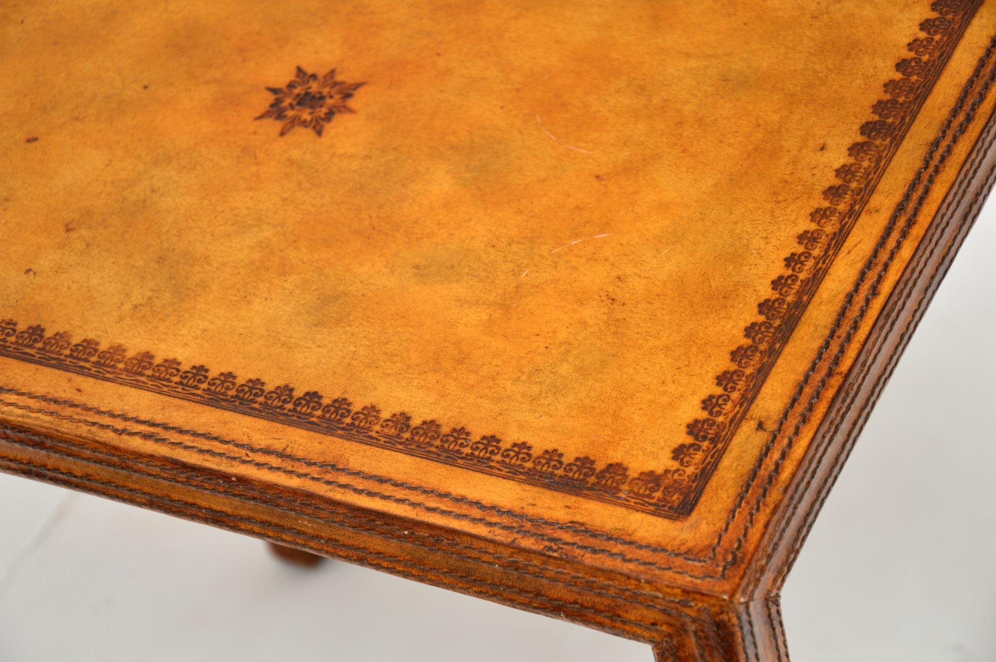 1950's Vintage Leather Bound Nest of Tables For Sale 3