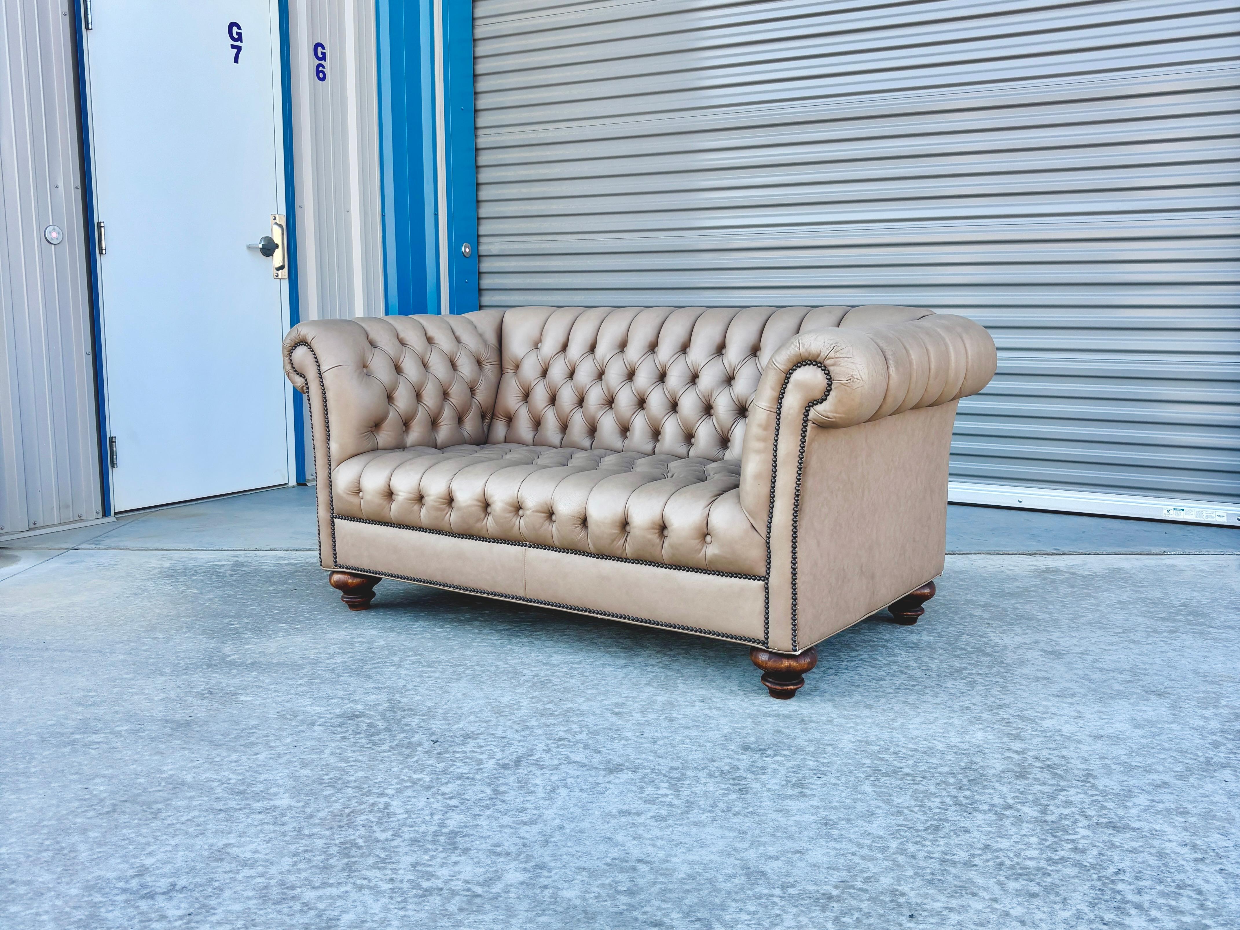 Mid-Century Modern 1970s Vintage leather Chesterfield loveseat
