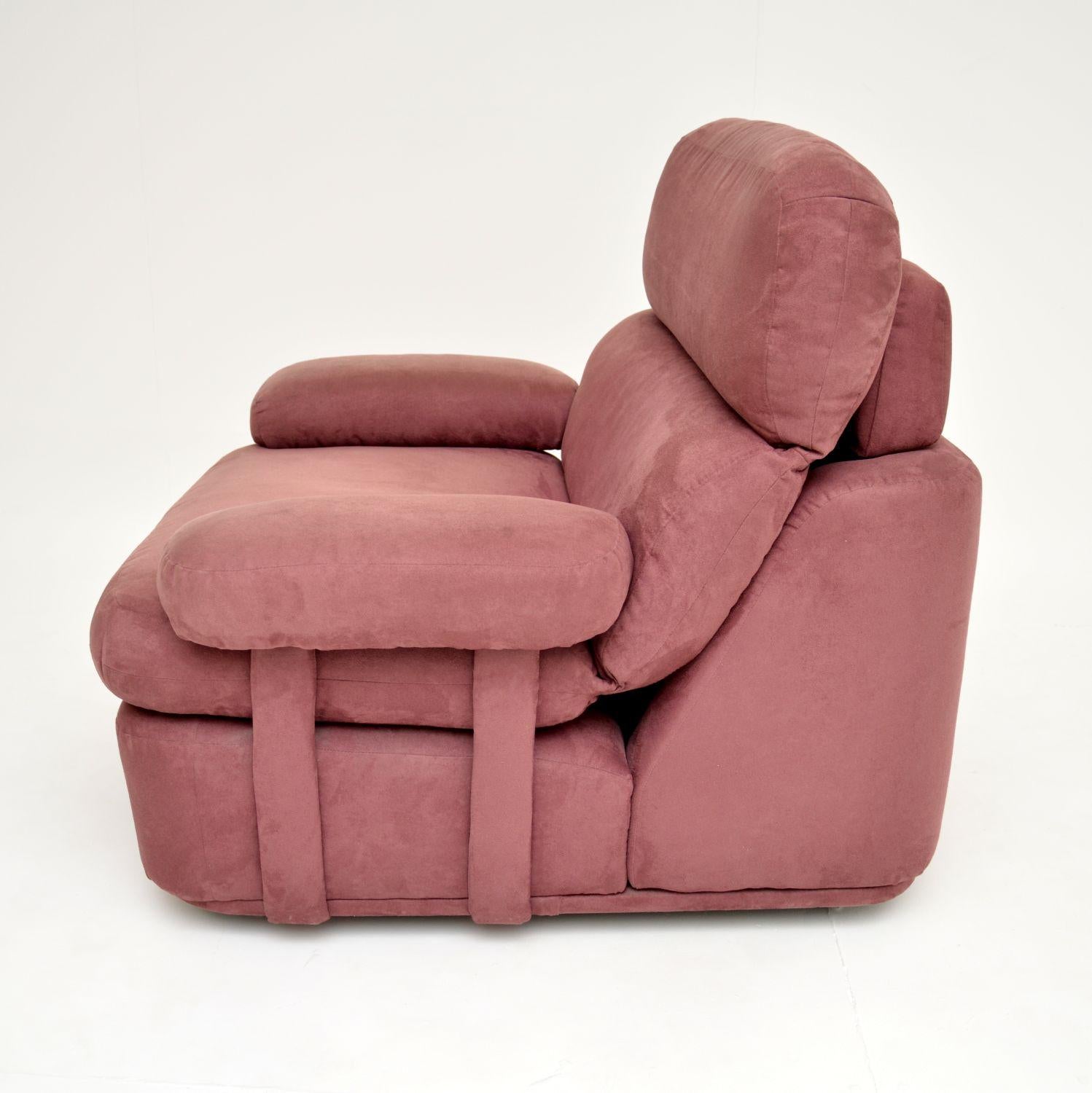 1970's Vintage Lilac Suede Armchair In Good Condition In London, GB