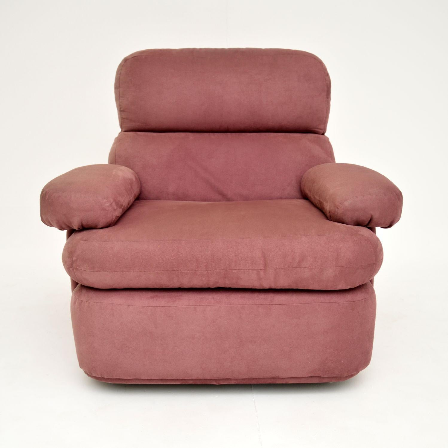 A very stylish and extremely comfortable 1970’s vintage lilac suede lounge armchair upholstered in a gorgeous lilac suede fabric. This was made in England, it dates from the 1970’s.

The quality is amazing, this is a generous size and has a superb