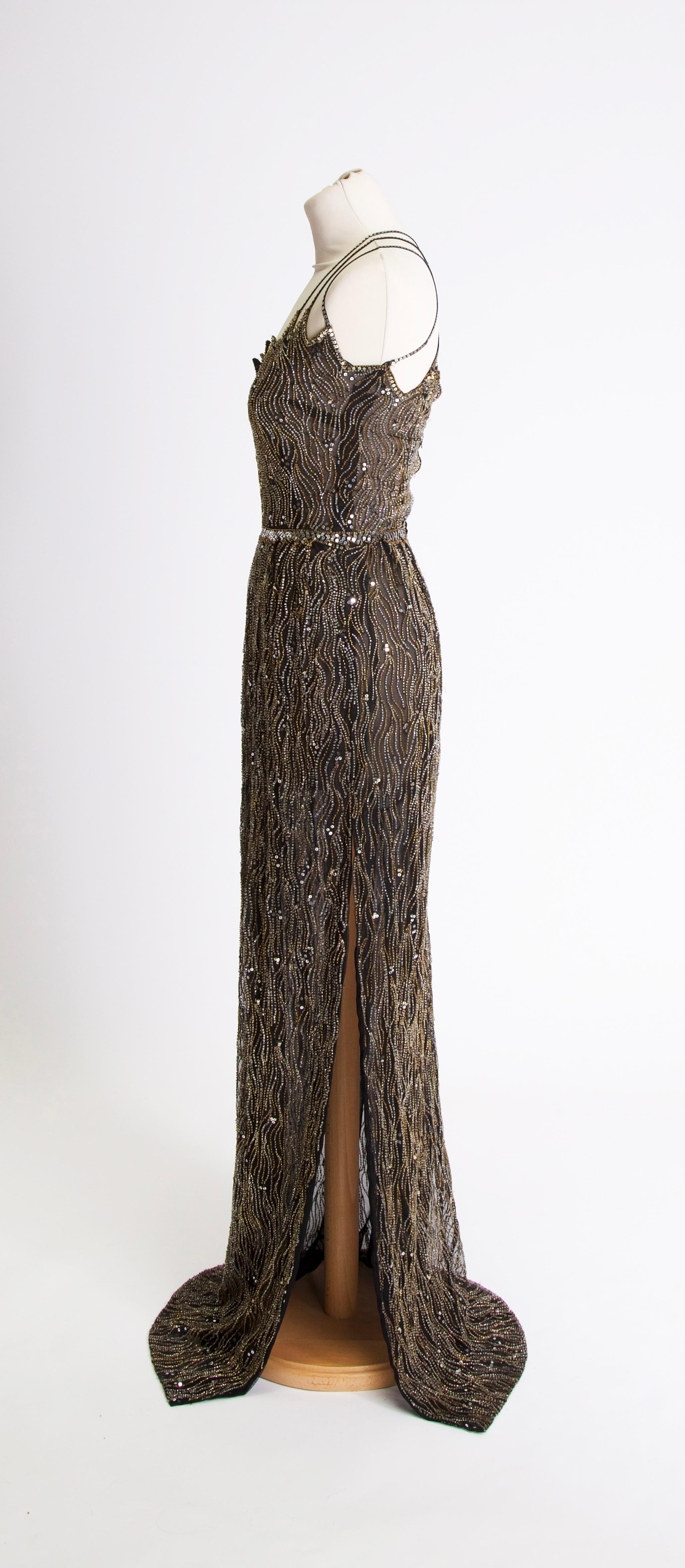 1970s Vintage long evening black dress studded with golden beads In Excellent Condition For Sale In Milano, IT