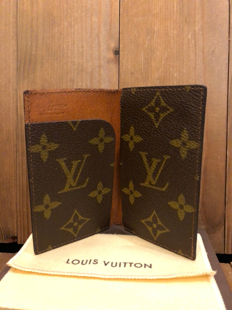 Louis Vuitton Ultra Rare Monogram Japon-Singapour Wallet Card Case Holder  861453 For Sale at 1stDibs