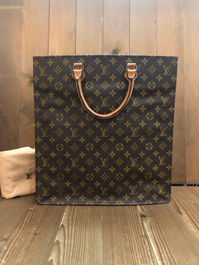 1970s Vintage LOUIS VUITTON Monogram Sac Plat Tote Bag