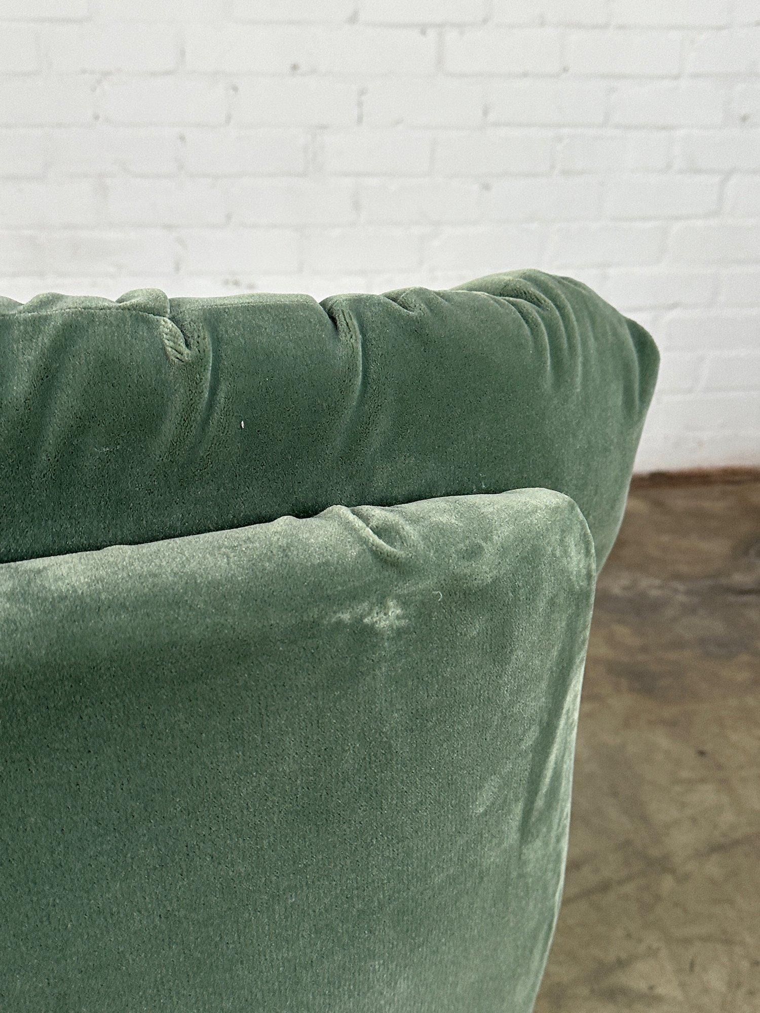 1970s Vintage Lounger and Ottoman For Sale 14