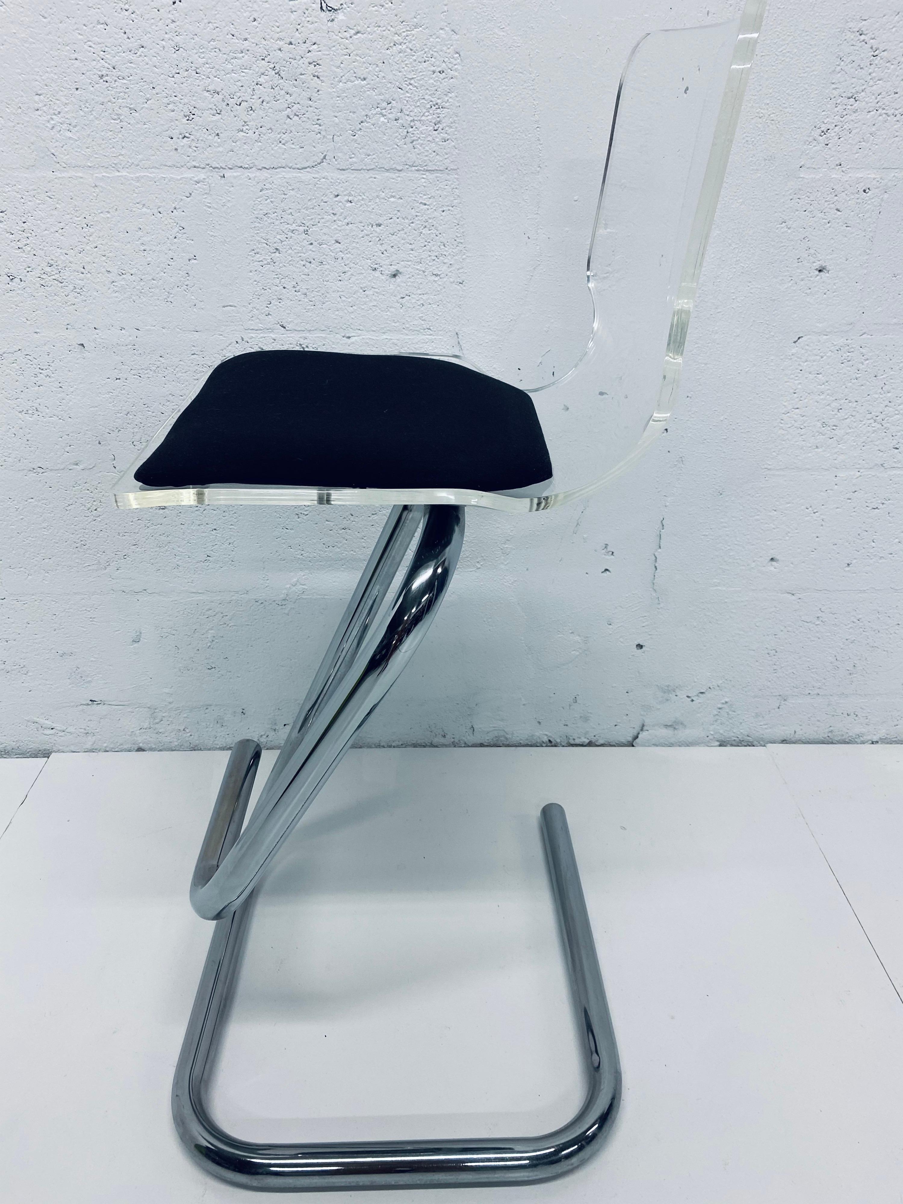 Mid-Century Modern 1970s Vintage Luigi Bardini Lucite and Chrome Bar Stool for Hill Mfg For Sale