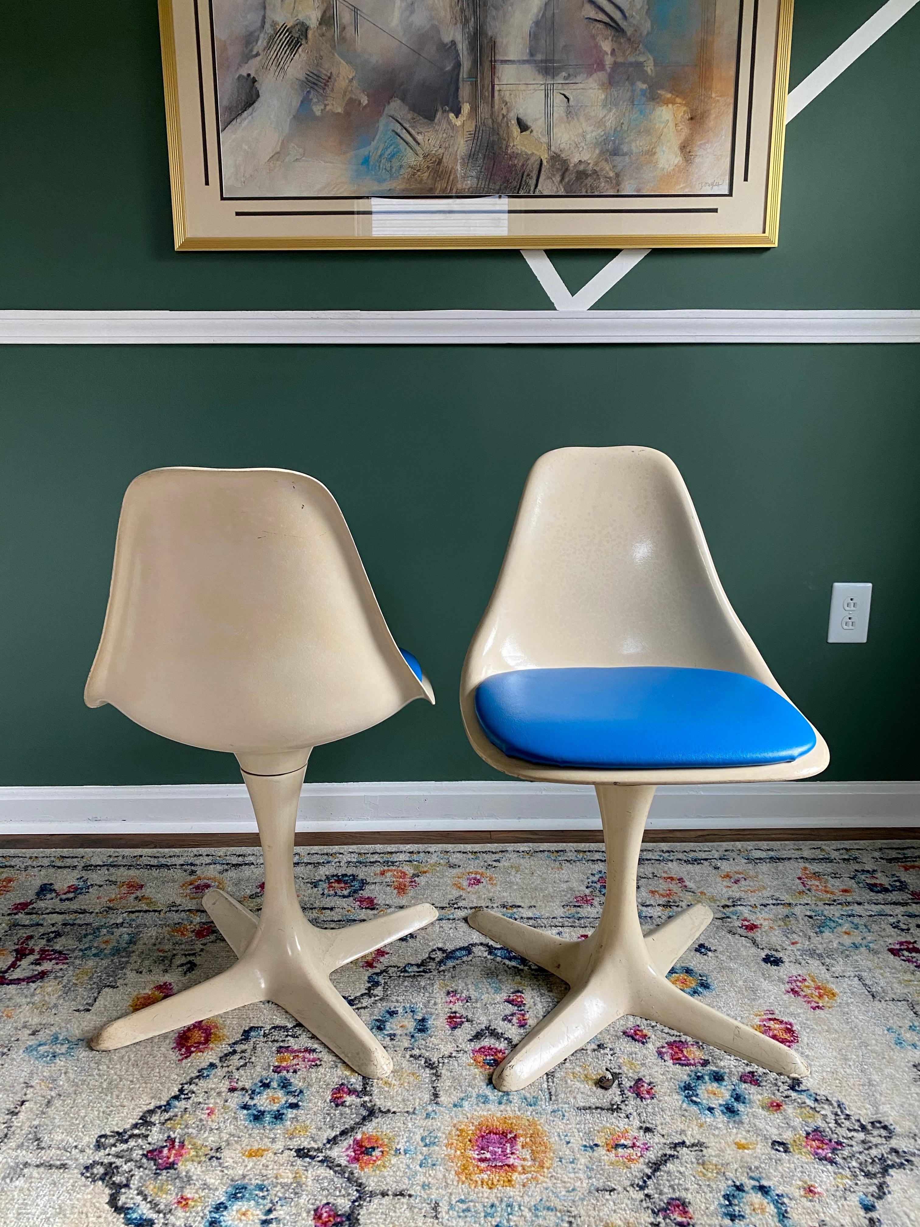 Aluminum 1970s, Vintage Maurice Burke Tulip Chairs, Pair