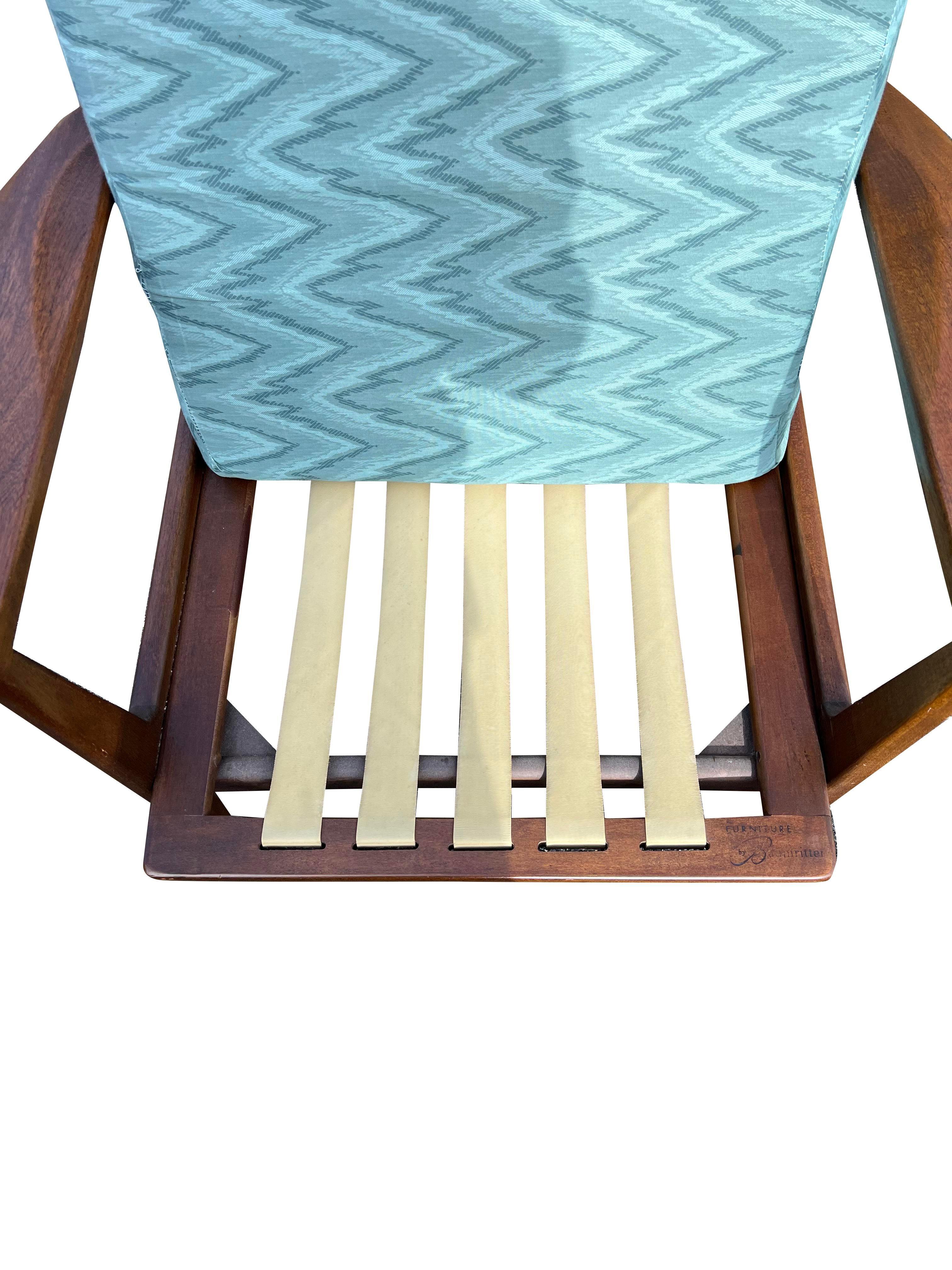 1970s Vintage Mid Century Modern Danish Style Lounge Chair In Good Condition For Sale In Saddle River, NJ